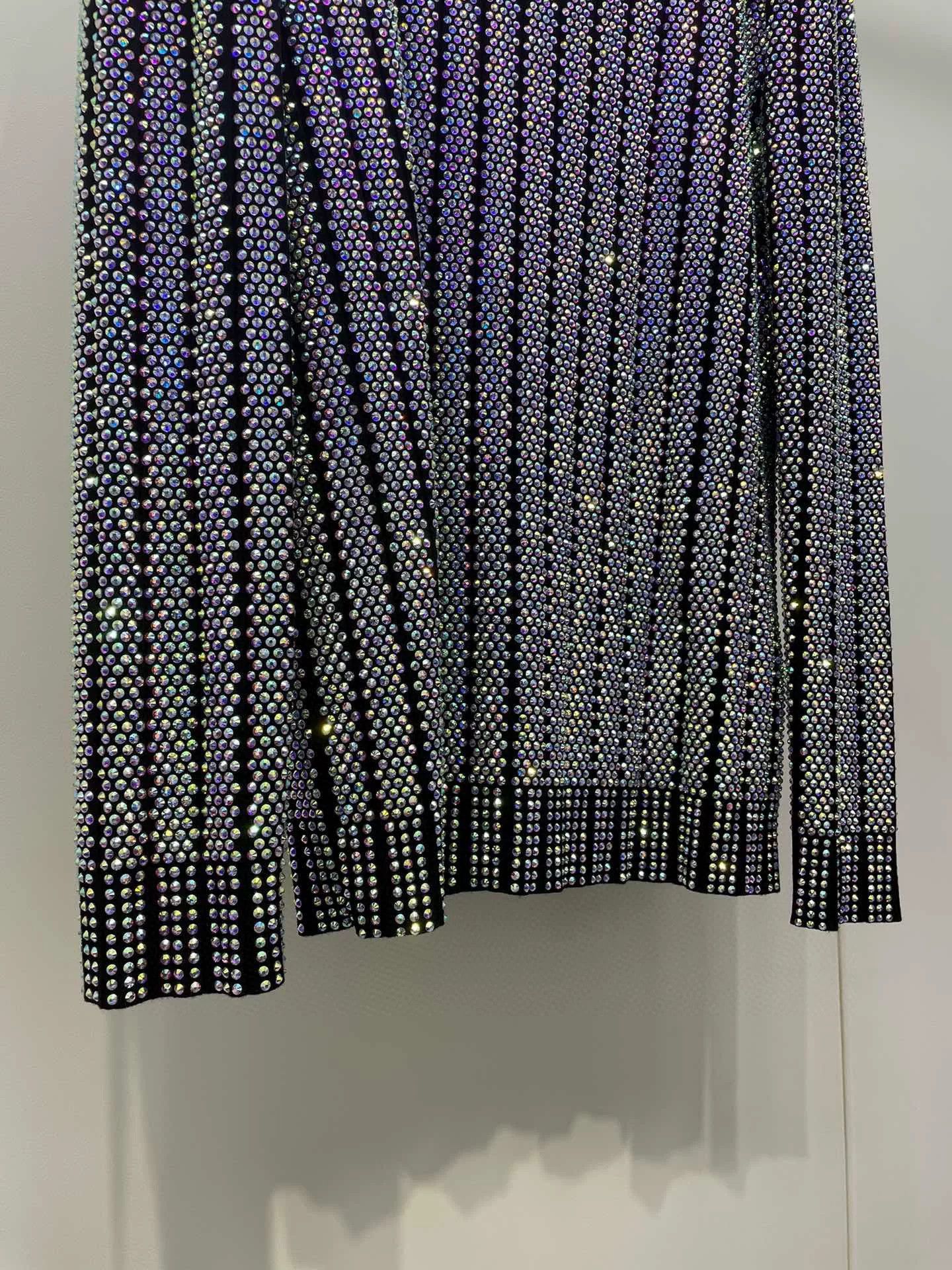 Gucci Gucci Crystal Embellished Black Top Size M / US 6-8 / IT 42-44 - 5 Thumbnail