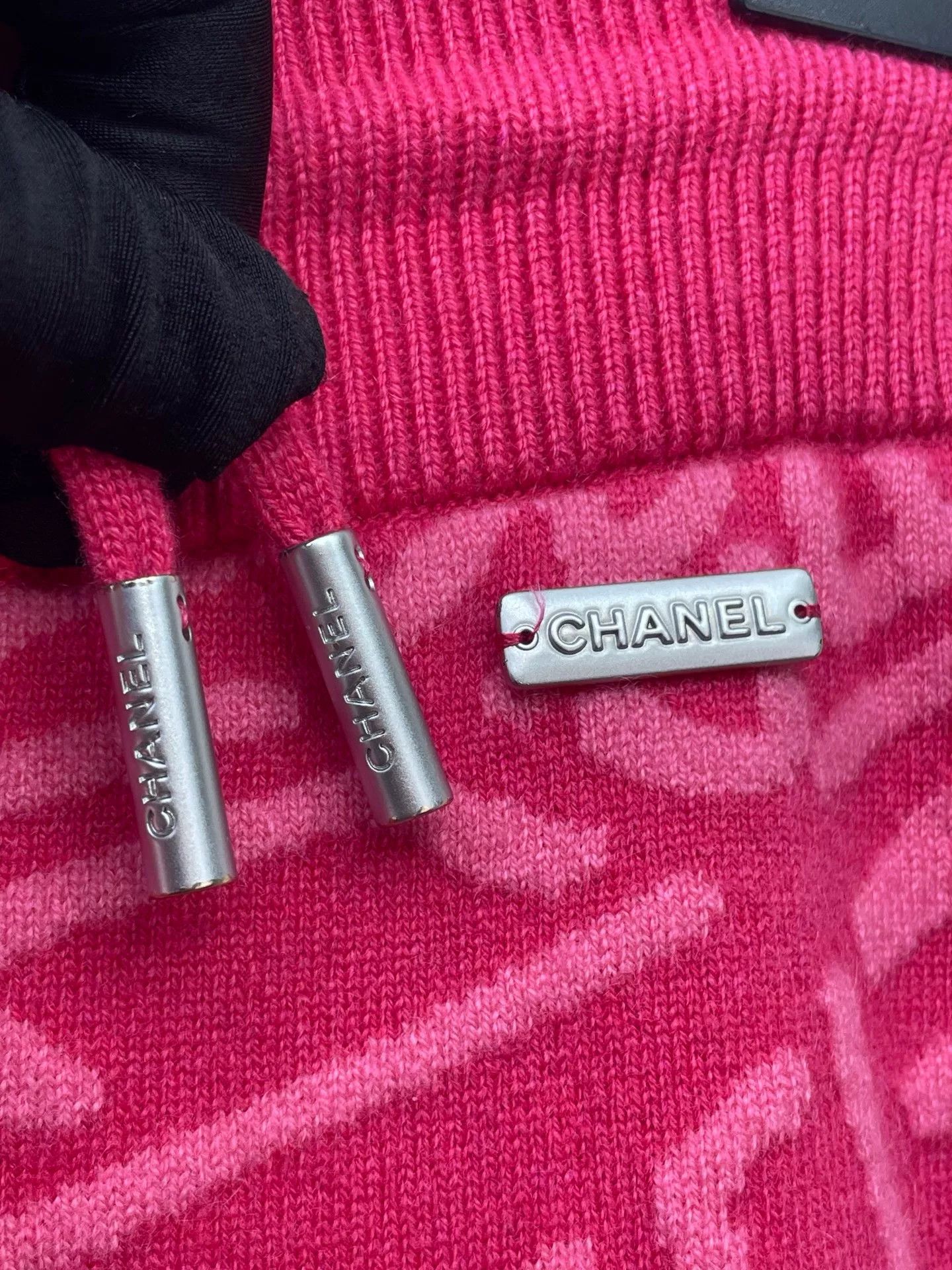 Chanel Chanel Ski Collection Cashmere Track Pants Size 34" / US 12 / IT 48 - 3 Thumbnail