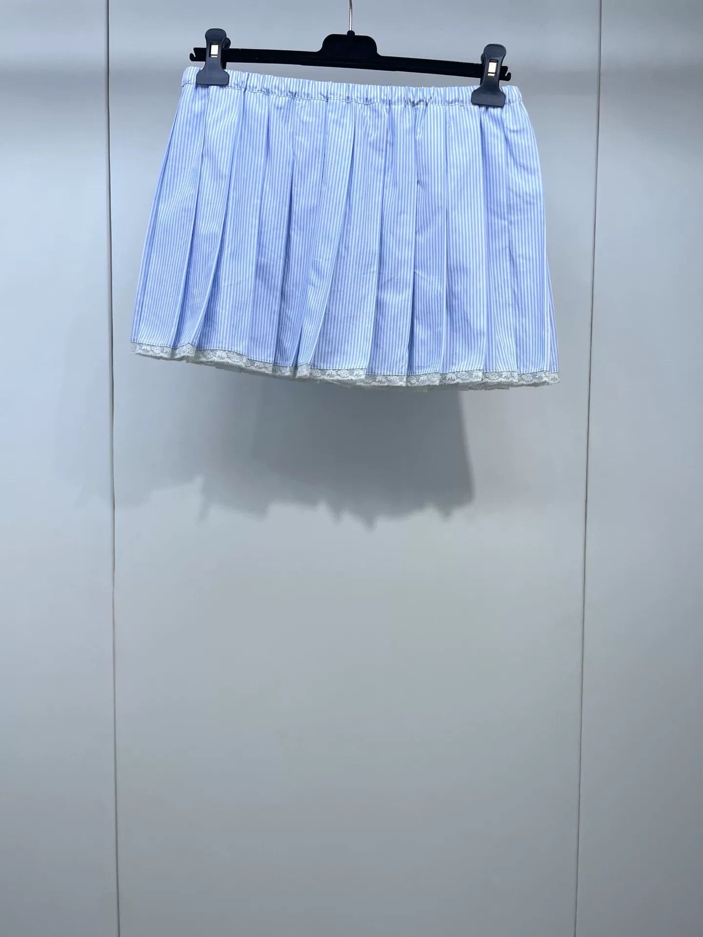 Miu Miu Miu Miu Lace Stripe Pleated Skirt Size 40" / US 18 - 2 Thumbnail