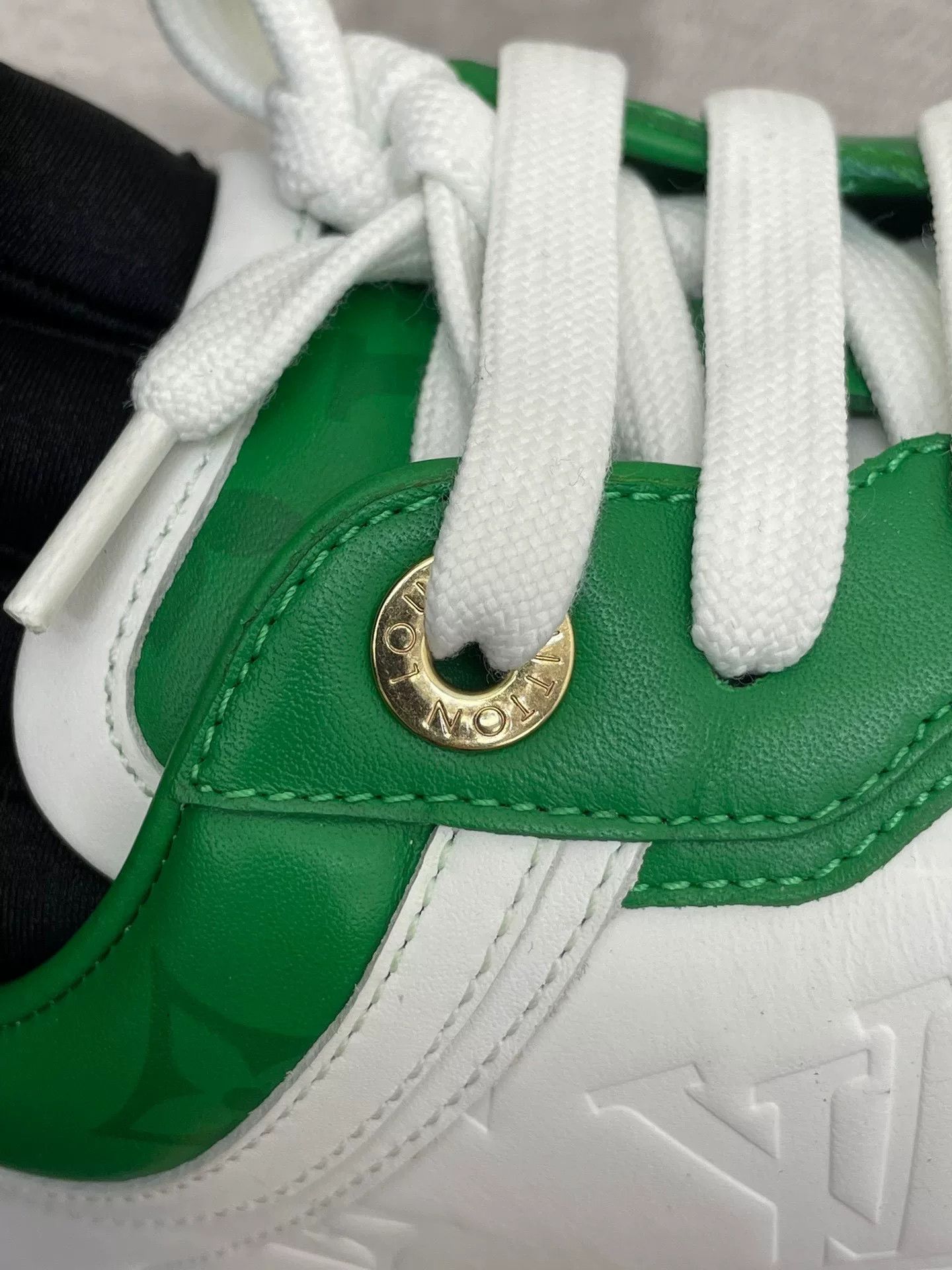 Louis Vuitton LV White Green Colorblock Casual Shoes Size US 6.5 / IT 36.5 - 6 Thumbnail