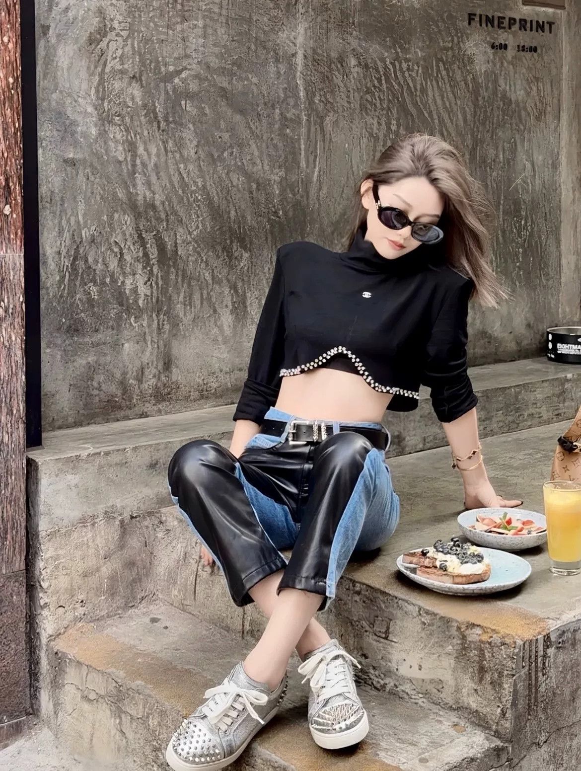 Chanel Chanel 24C Black Diamond Cropped Top Size XXS / US 00 / IT 34 - 8 Thumbnail