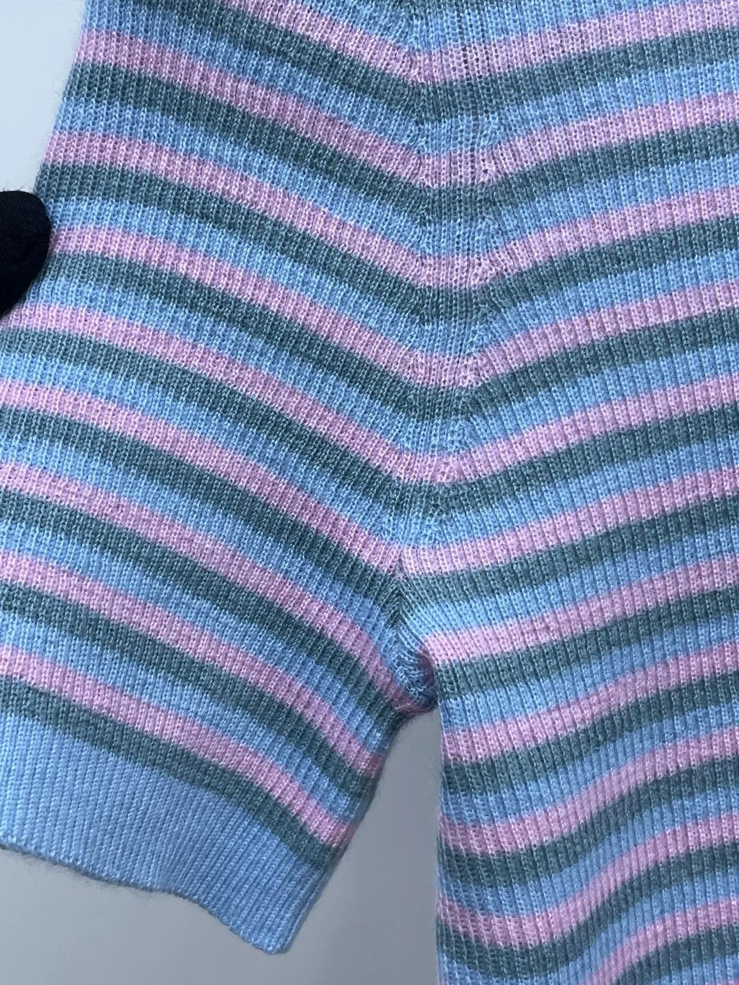 Chanel Chanel 25B Striped Knit Short Sleeve Size XS / US 0-2 / IT 36-38 - 5 Thumbnail