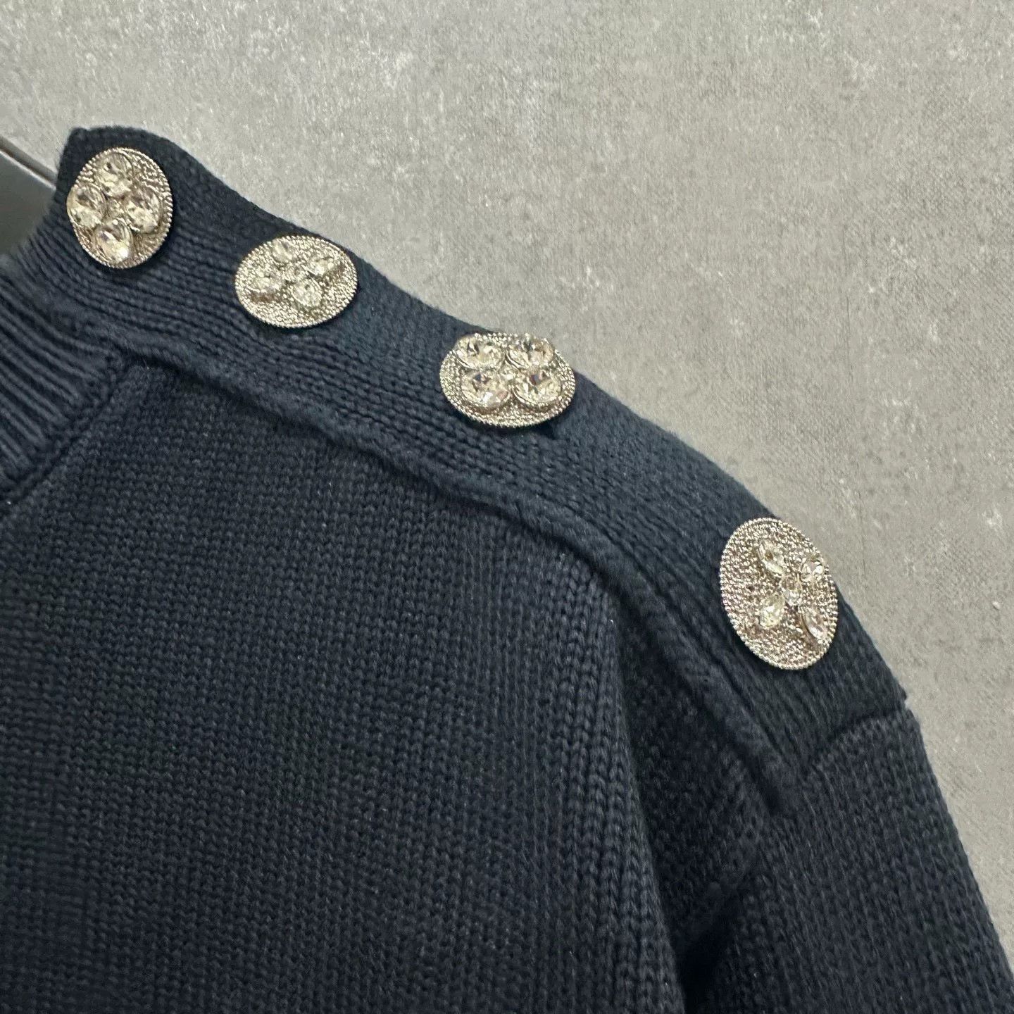 Louis Vuitton Louis Vuitton Nautical Conch Embroidered Sweater Size US L / EU 52-54 / 3 - 4 Thumbnail