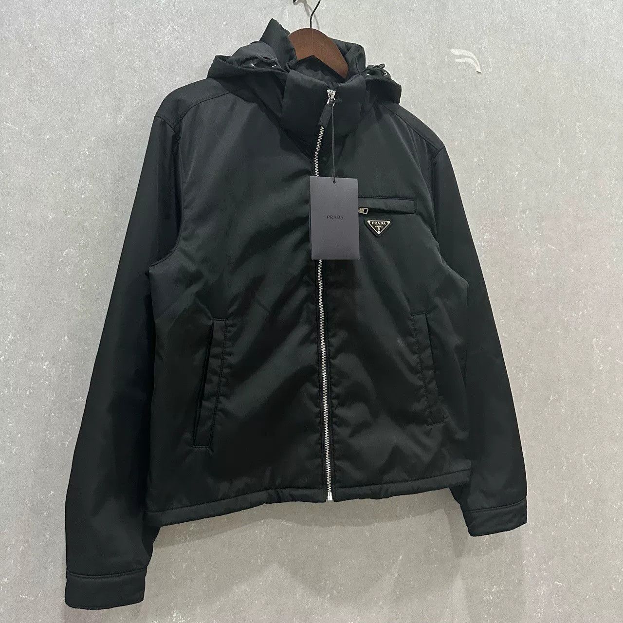 Prada Prada Triangle Steel Logo Coat Size US S / EU 44-46 / 1 - 3 Thumbnail