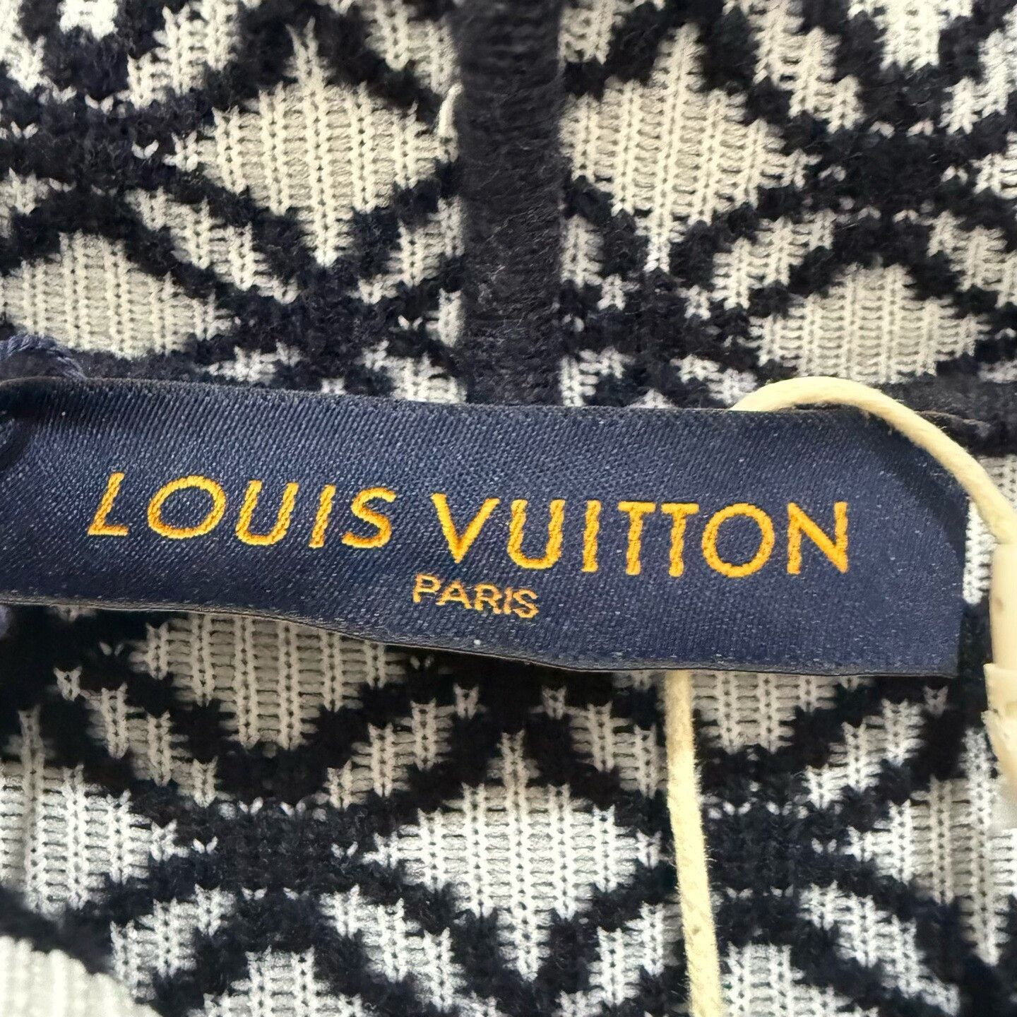 Louis Vuitton Louis Vuitton Knit Embroidered Logo Hoodie Size US XXL / EU 58 / 5 - 5 Thumbnail