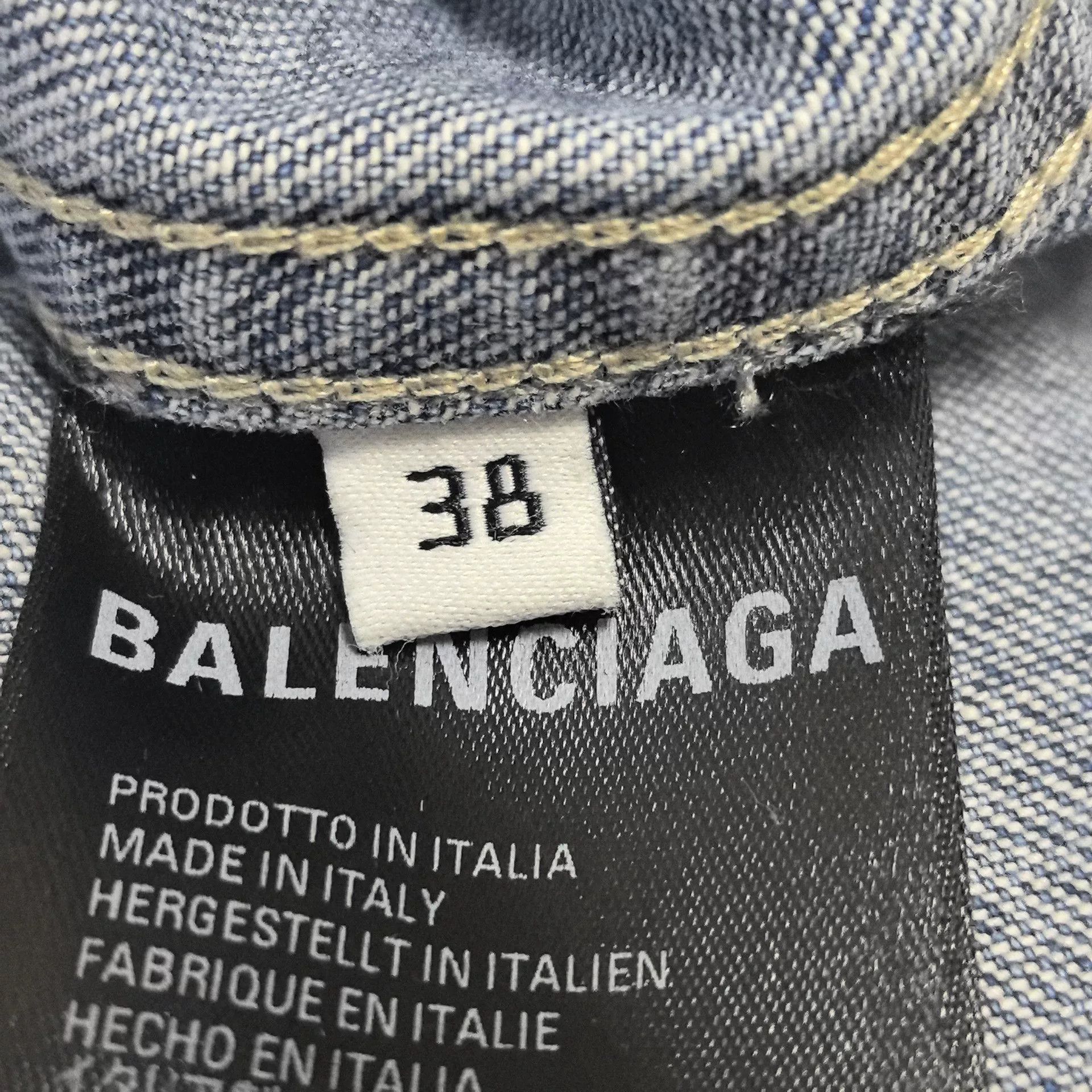 Balenciaga Balenciaga Washed Distressed Denim Vest Size S / US 4 / IT 40 - 4 Thumbnail