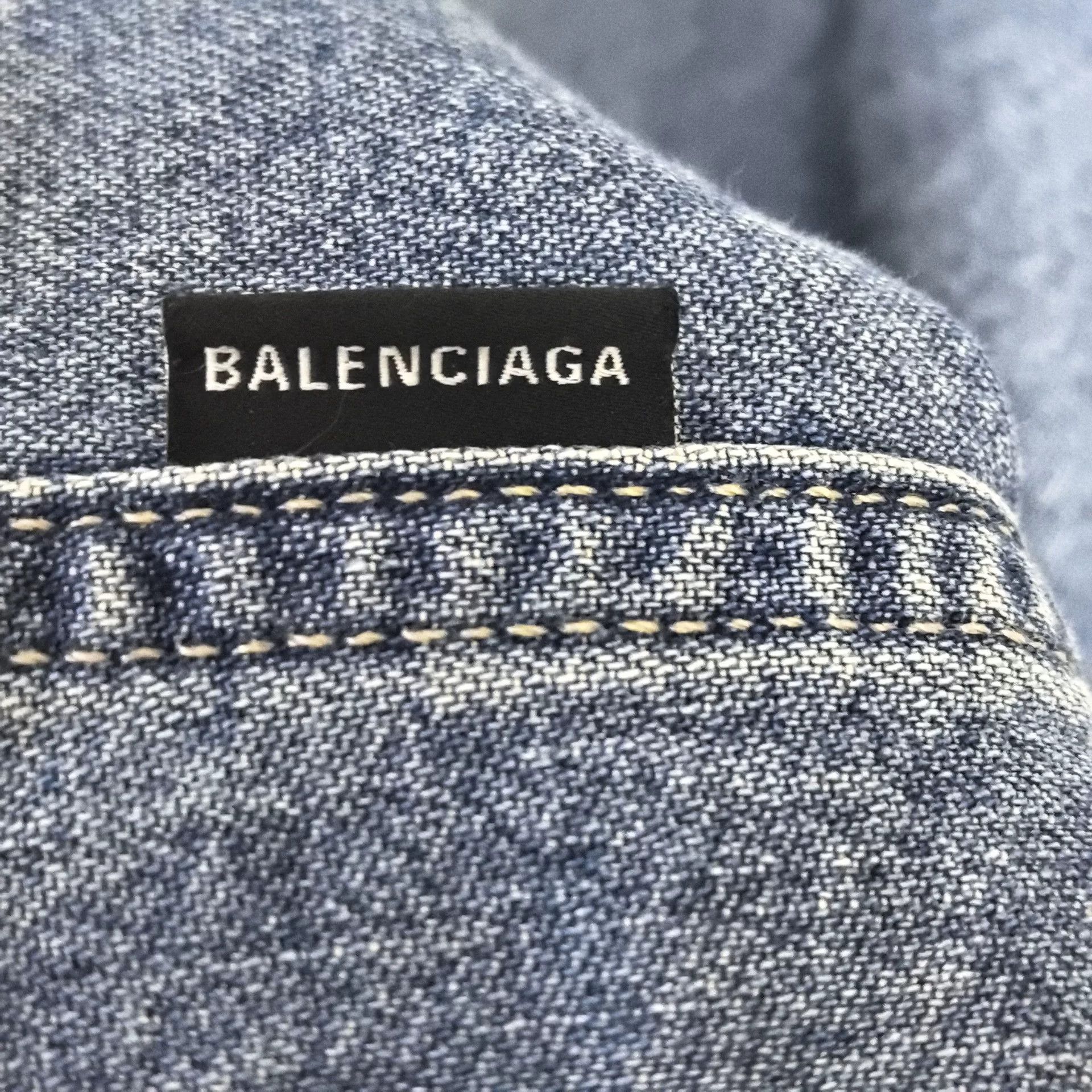 Balenciaga Balenciaga Washed Distressed Denim Vest Size S / US 4 / IT 40 - 7 Thumbnail