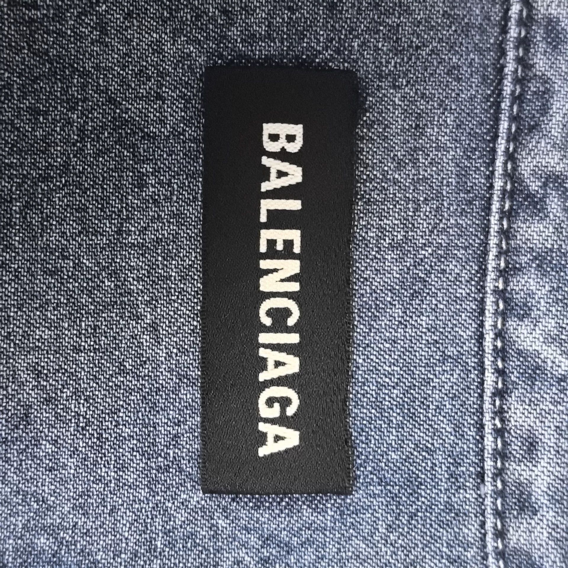Balenciaga Balenciaga Washed Distressed Denim Vest Size S / US 4 / IT 40 - 3 Thumbnail