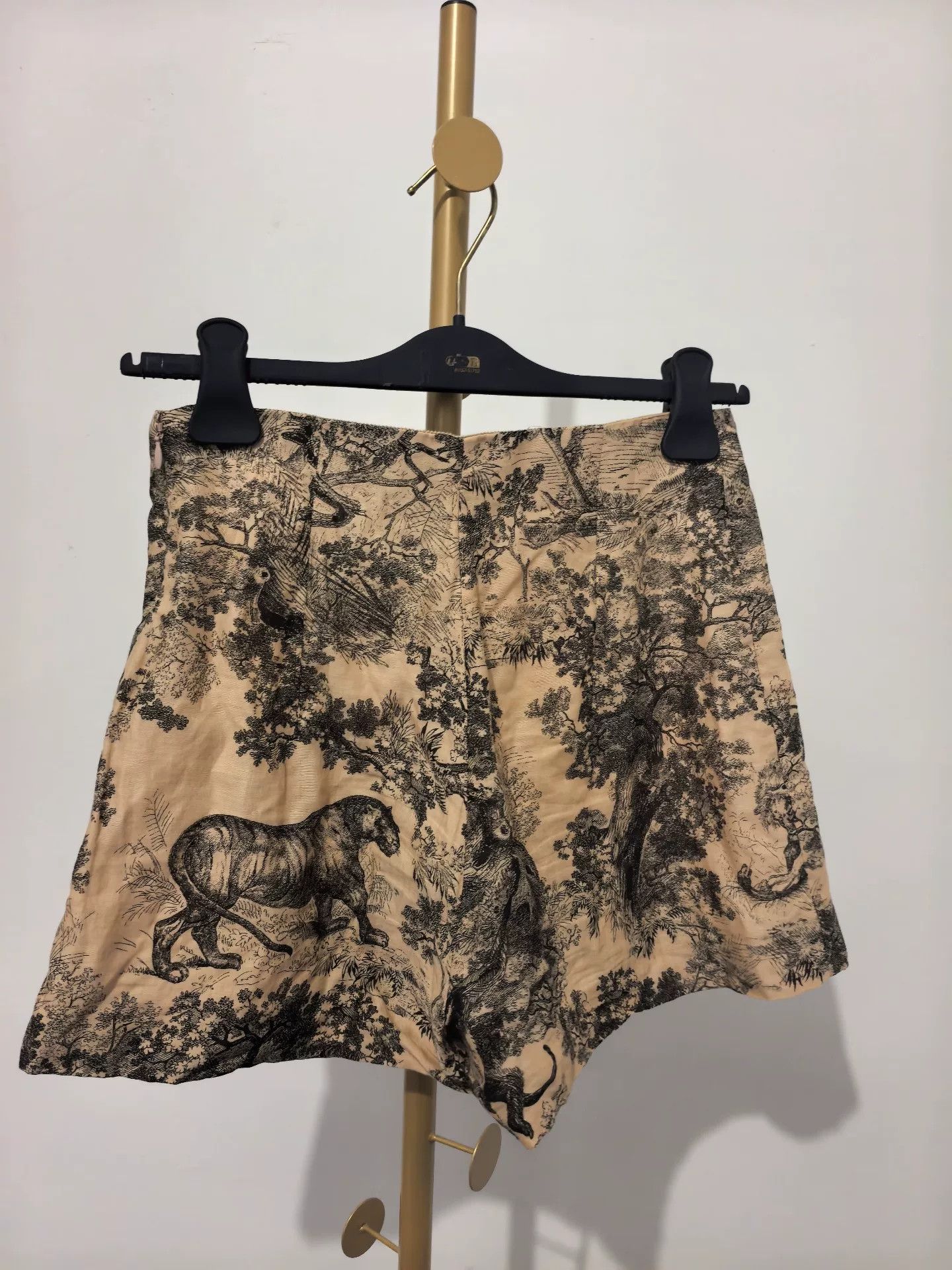 Dior Dior Animal Print Casual Shorts Women Size 36" / US 14 / IT 50 - 2 Thumbnail