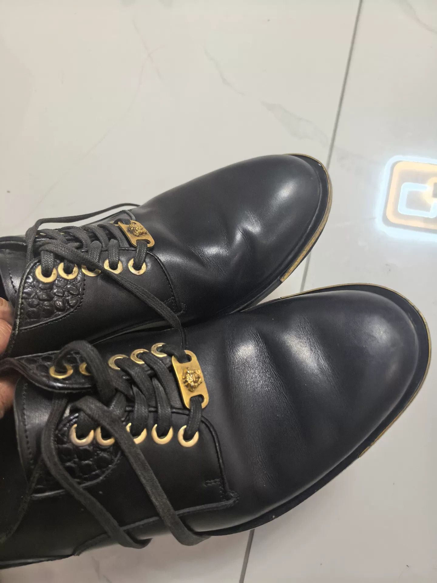 Versace Versace Medusa Metallic Trim Leather Shoes Size US 6.5 / EU 39-40 - 4 Thumbnail
