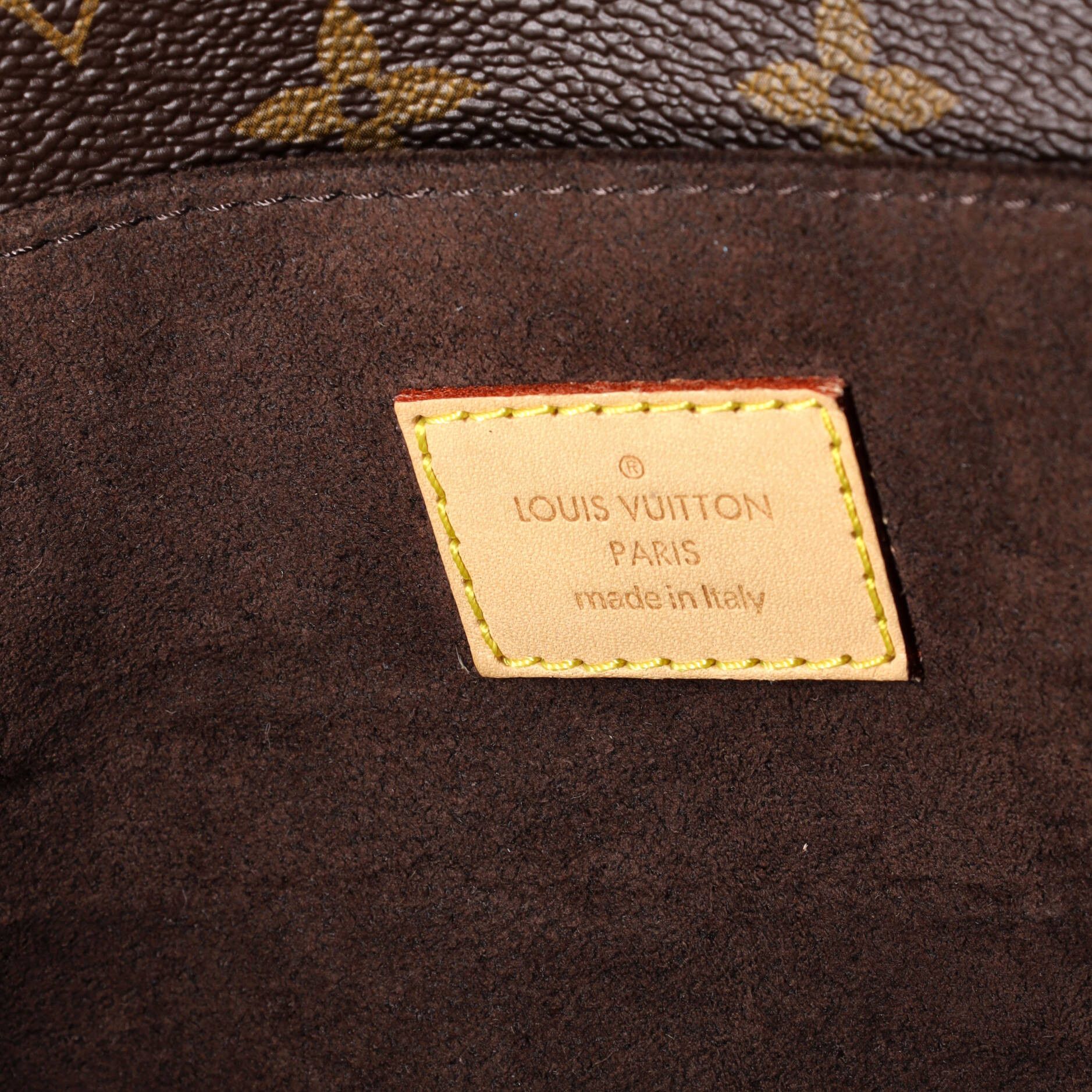 Louis Vuitton Pochette Metis Size ONE SIZE - 7 Thumbnail
