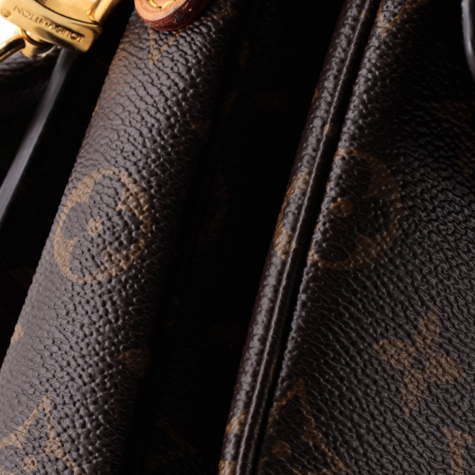 Louis Vuitton Pochette Metis Size ONE SIZE - 6 Thumbnail