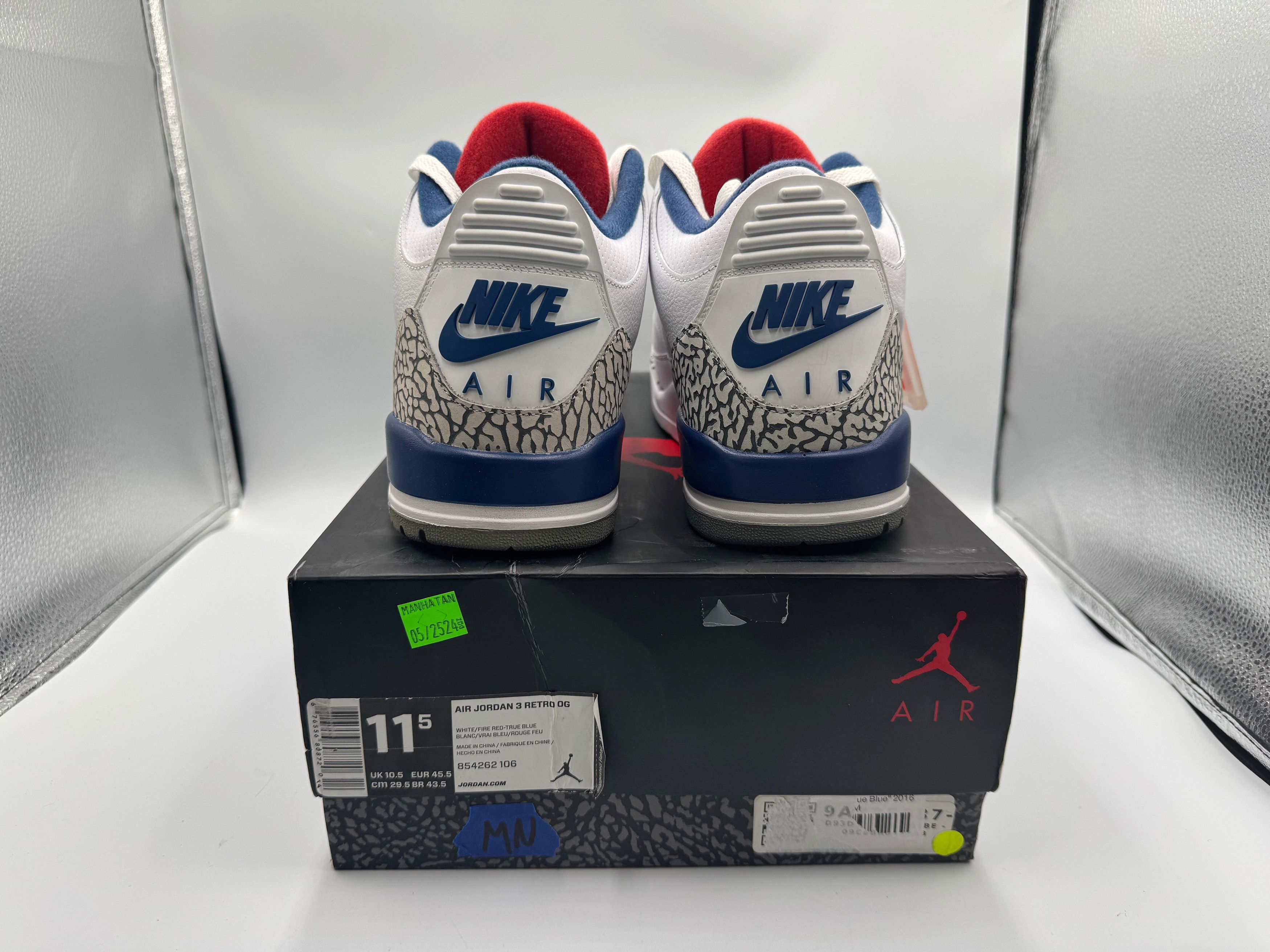 Jordan Brand PRE OWNED Air Jordan retro 3 "True Blue" 2016 Conditional Size US 11.5 / EU 44-45 - 4 Thumbnail