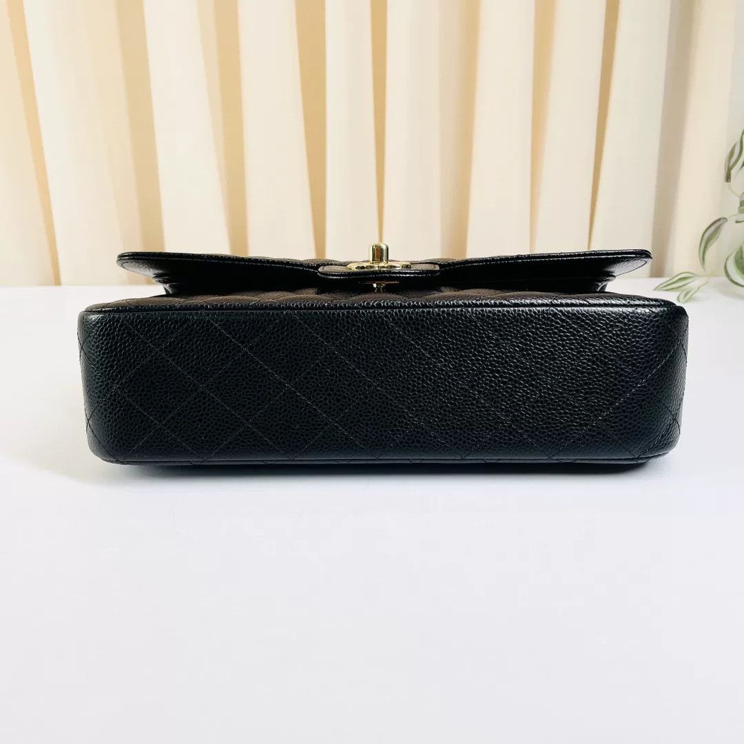 Chanel Pre-loved Bag Very good condition Size ONE SIZE - 3 Thumbnail