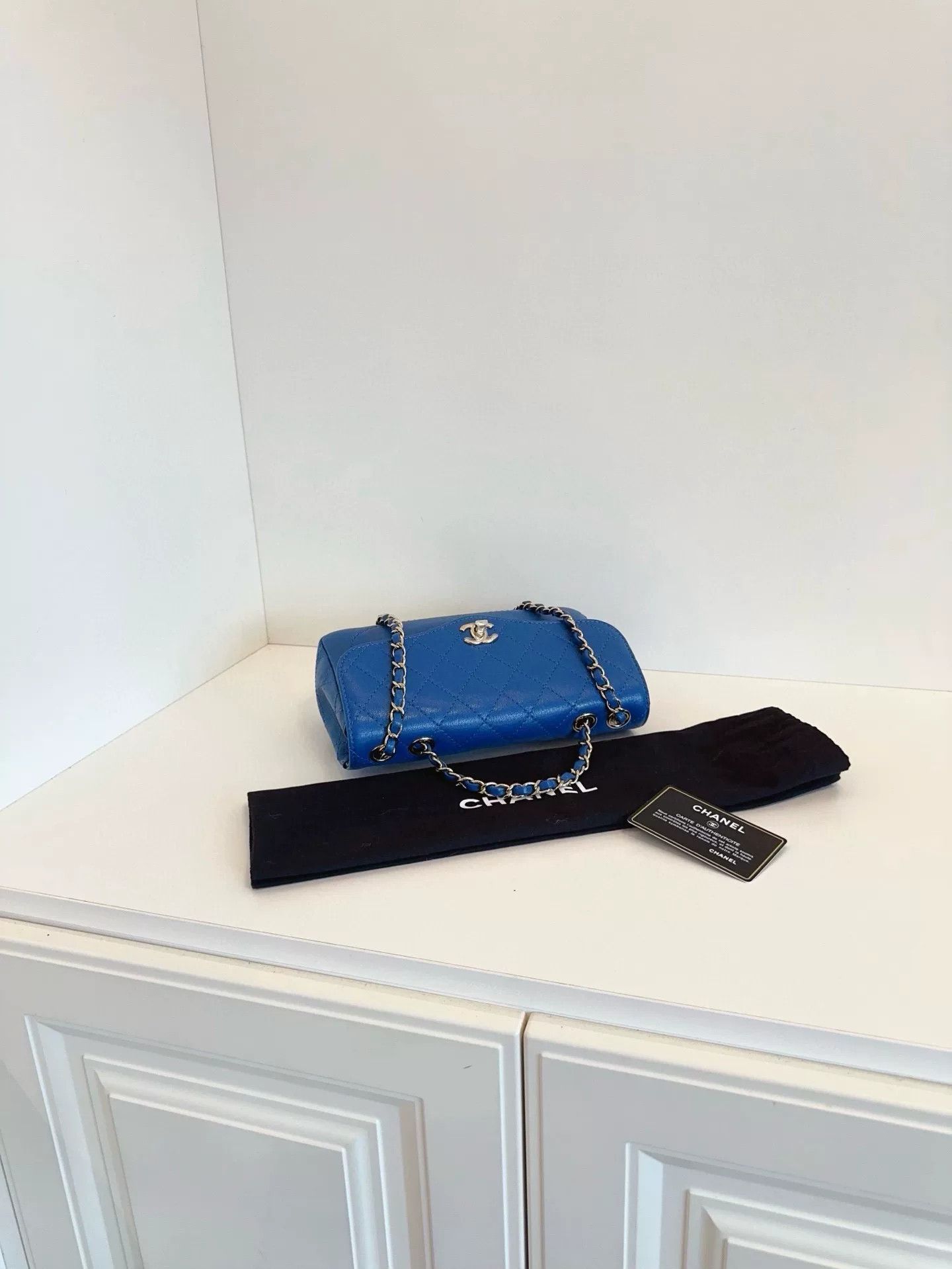 Chanel Pre-loved Bag Very good condition Size ONE SIZE - 5 Thumbnail