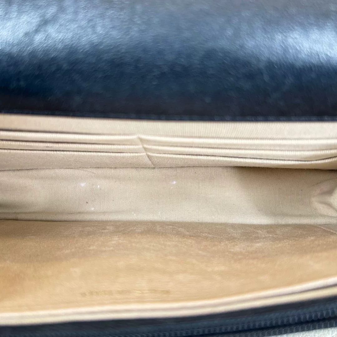 Chanel Pre-loved Bag Very good condition Size ONE SIZE - 4 Thumbnail