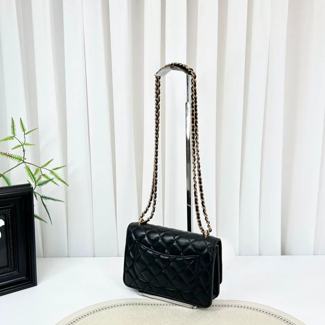 Chanel Pre-loved Bag Very good condition Size ONE SIZE - 3 Thumbnail