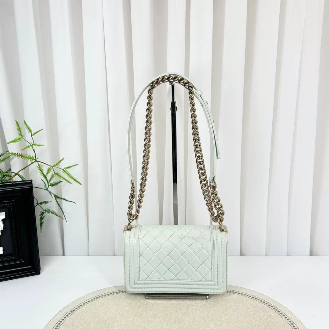 Chanel Pre-loved Bag Very good condition Size ONE SIZE - 2 Thumbnail