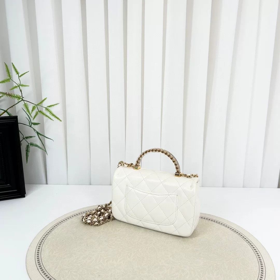 Chanel Pre-loved Bag Very good condition Size ONE SIZE - 2 Thumbnail