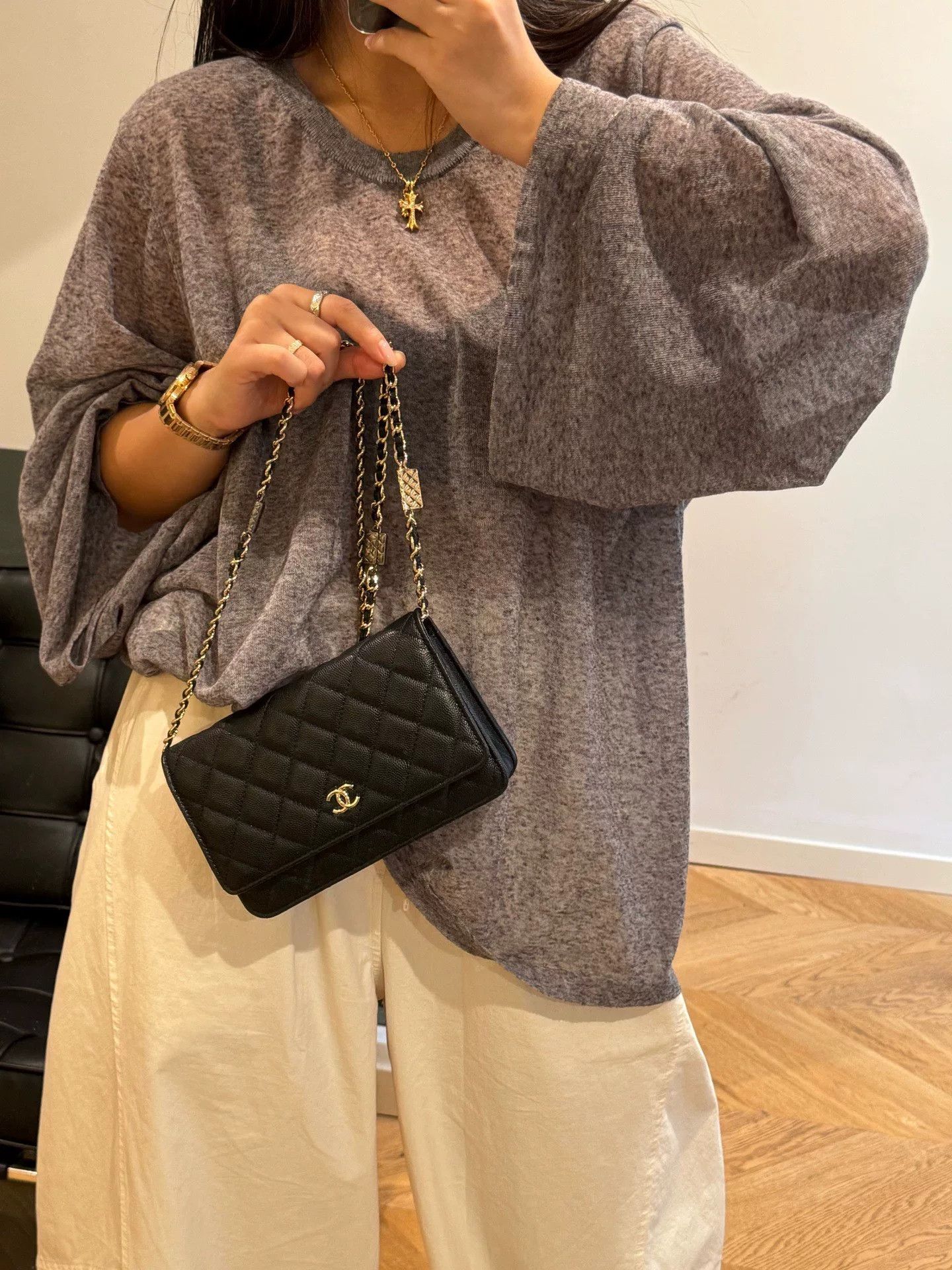 Chanel Pre-loved Bag Very good condition Size ONE SIZE - 9 Thumbnail