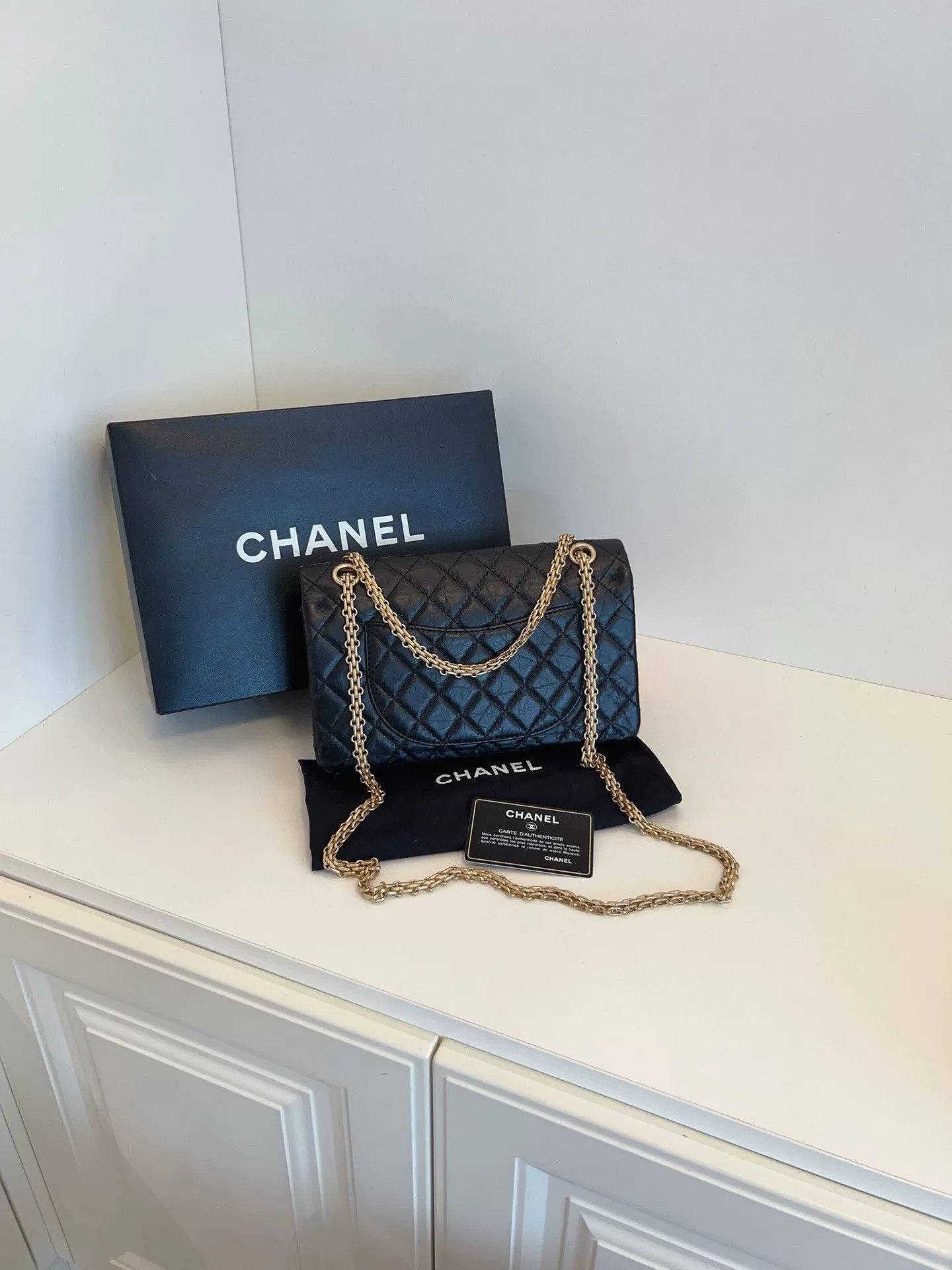 Chanel Pre-loved Bag Very good condition Size ONE SIZE - 2 Thumbnail