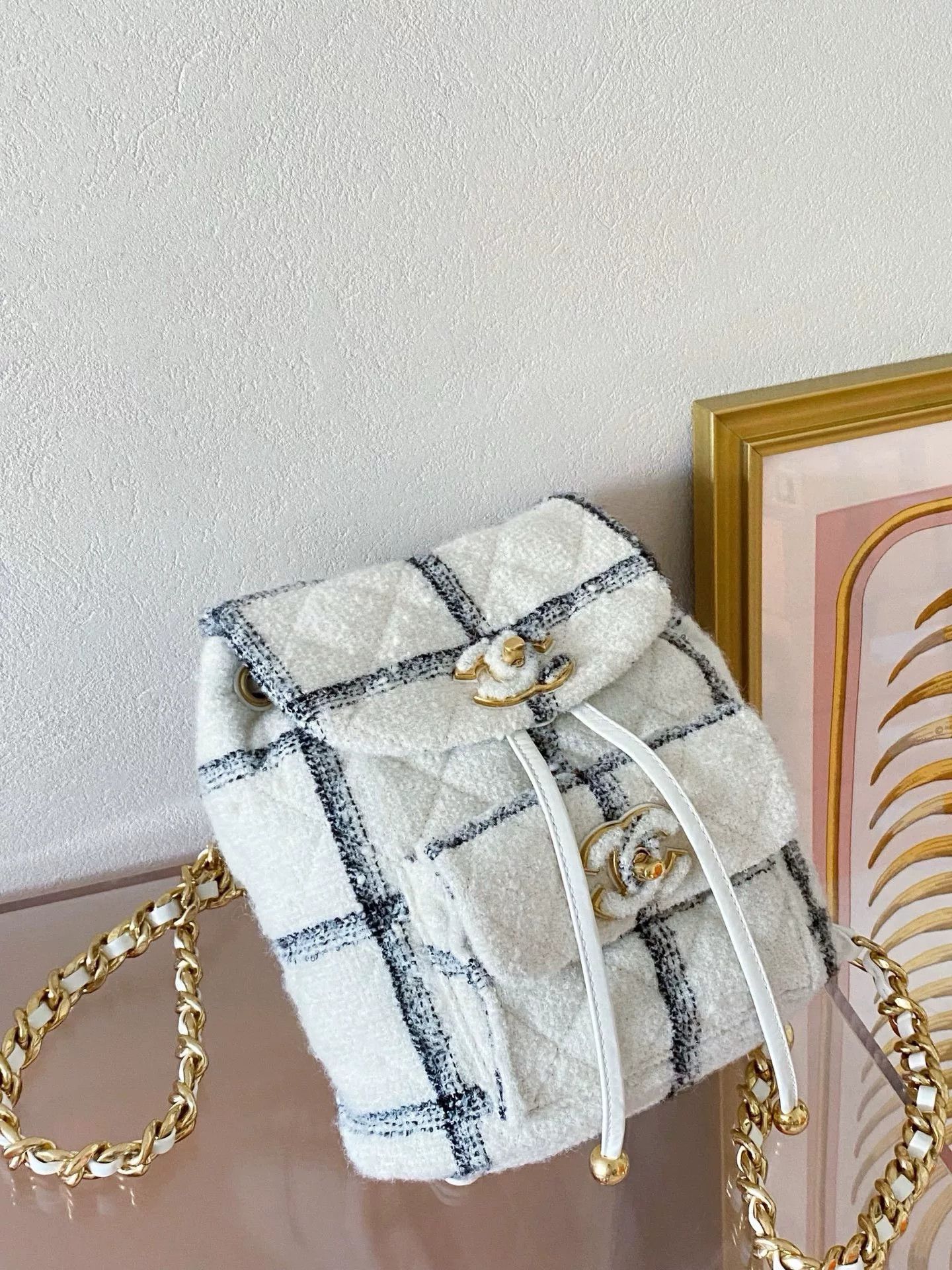 Chanel Pre-loved Bag Very good condition Size ONE SIZE - 4 Thumbnail
