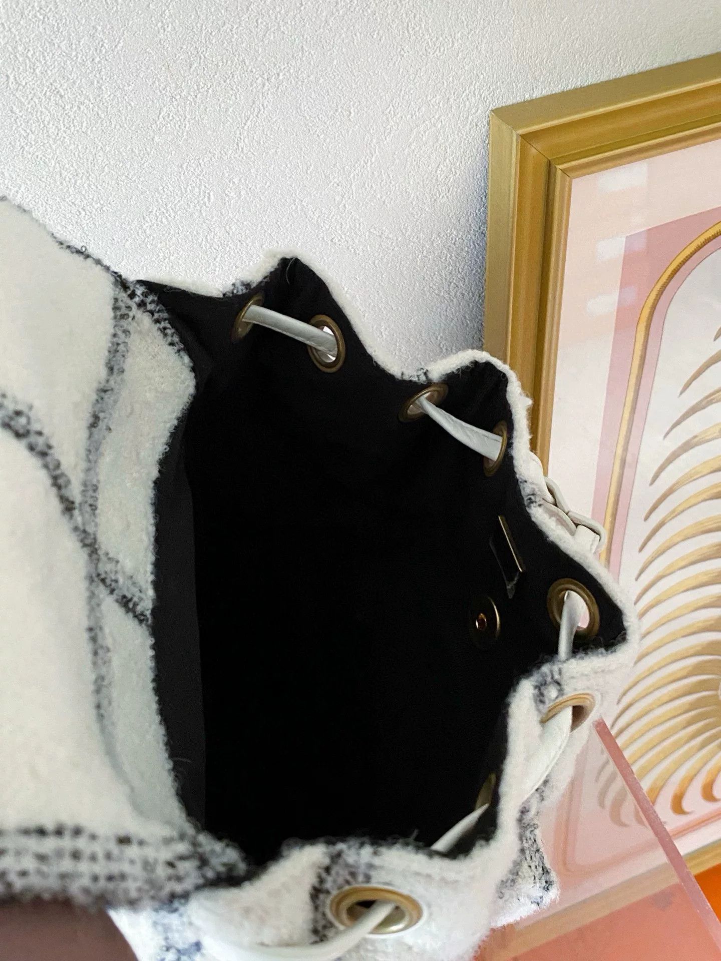Chanel Pre-loved Bag Very good condition Size ONE SIZE - 6 Thumbnail