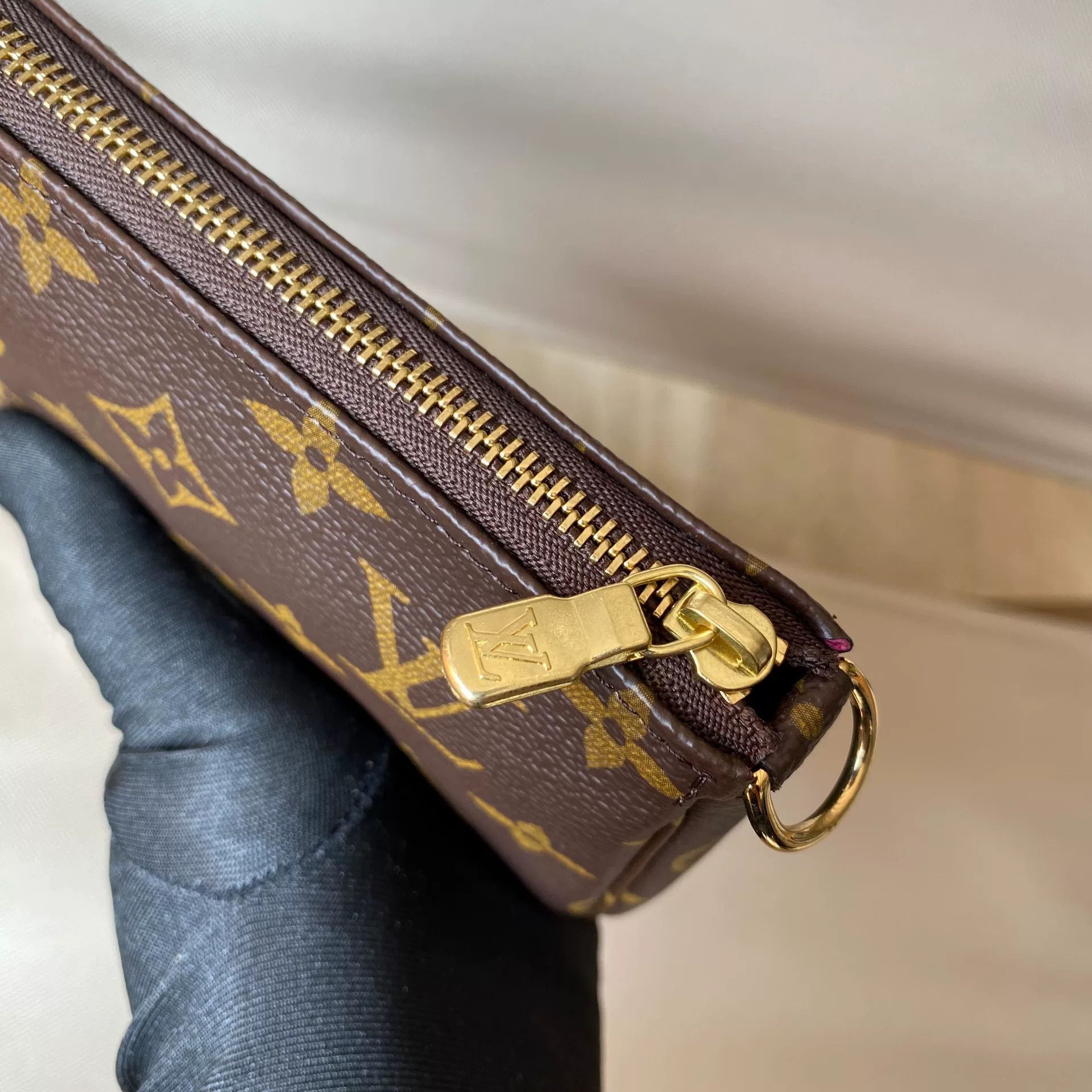 Louis Vuitton Pre-loved Bag Brand new condition Size ONE SIZE - 8 Thumbnail