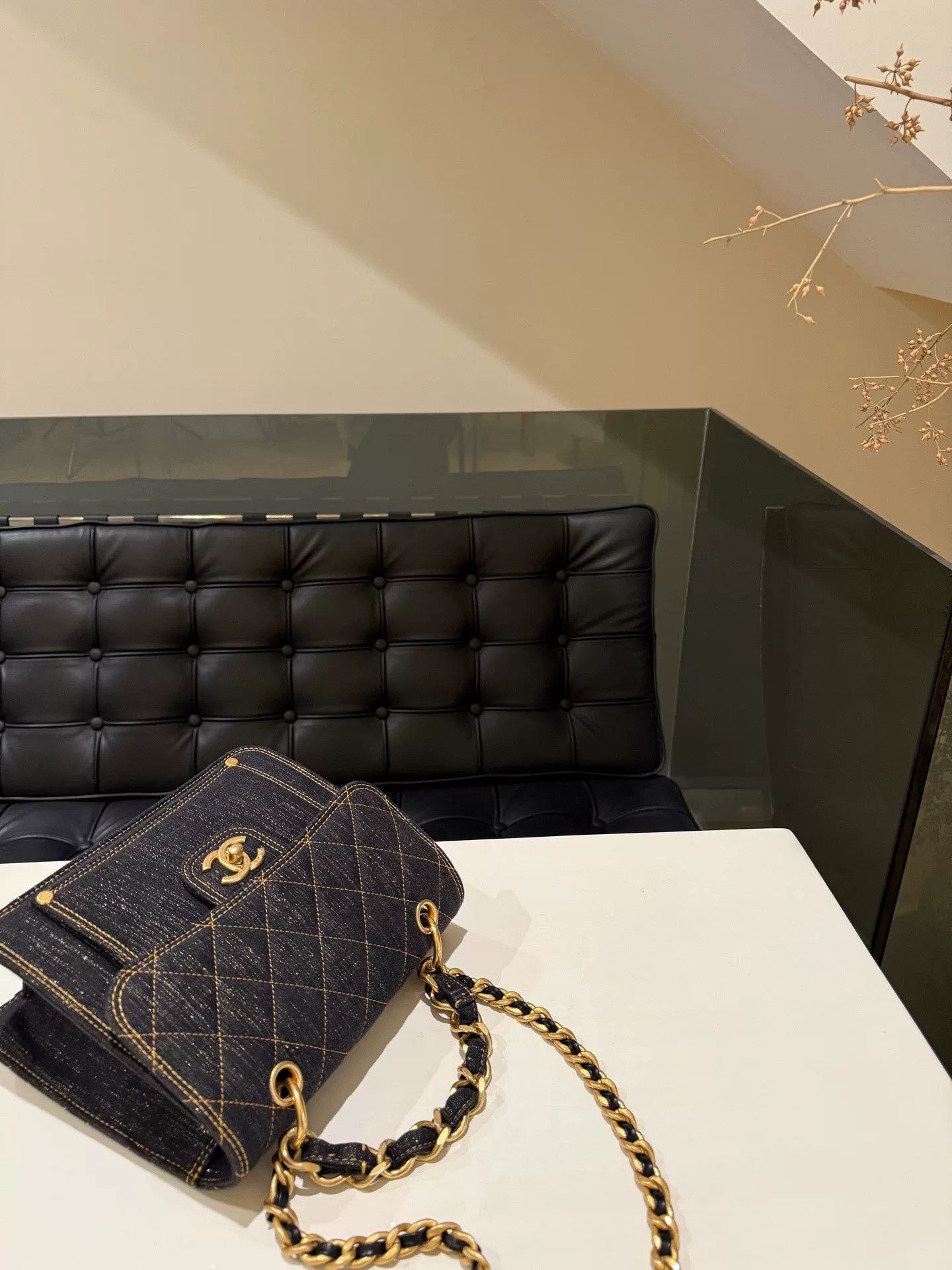 Chanel Pre-loved Bag Very good condition Size ONE SIZE - 6 Thumbnail