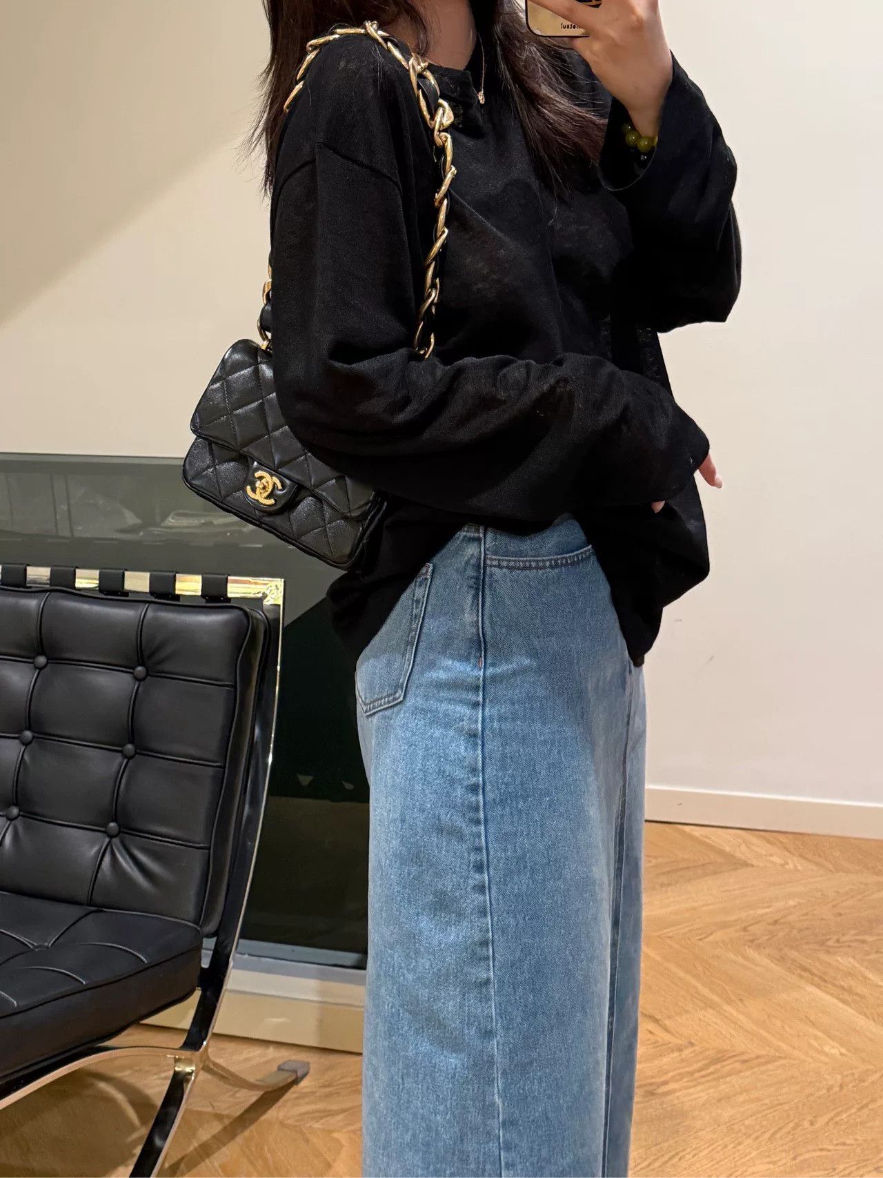 Chanel Pre-loved Bag Very good condition Size ONE SIZE - 7 Thumbnail
