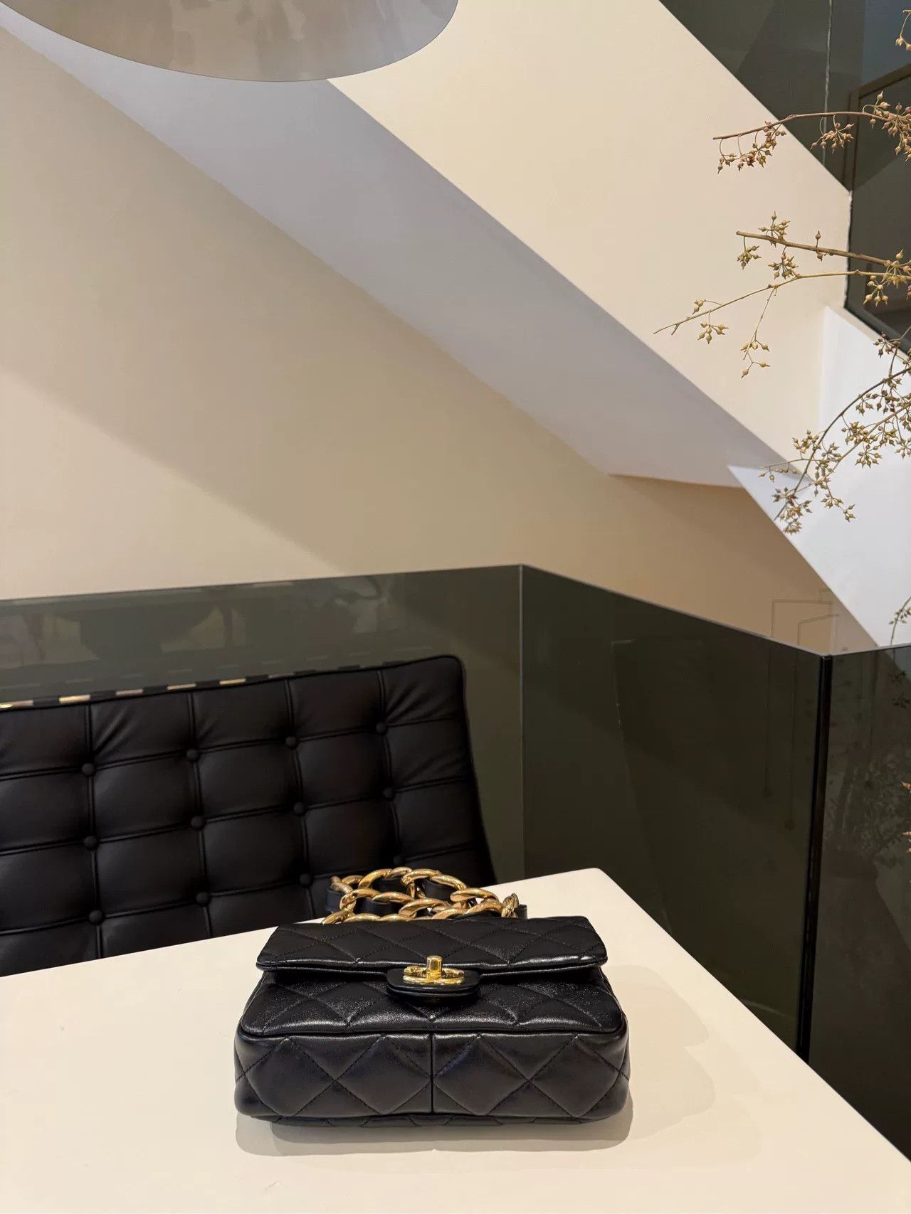 Chanel Pre-loved Bag Very good condition Size ONE SIZE - 5 Thumbnail