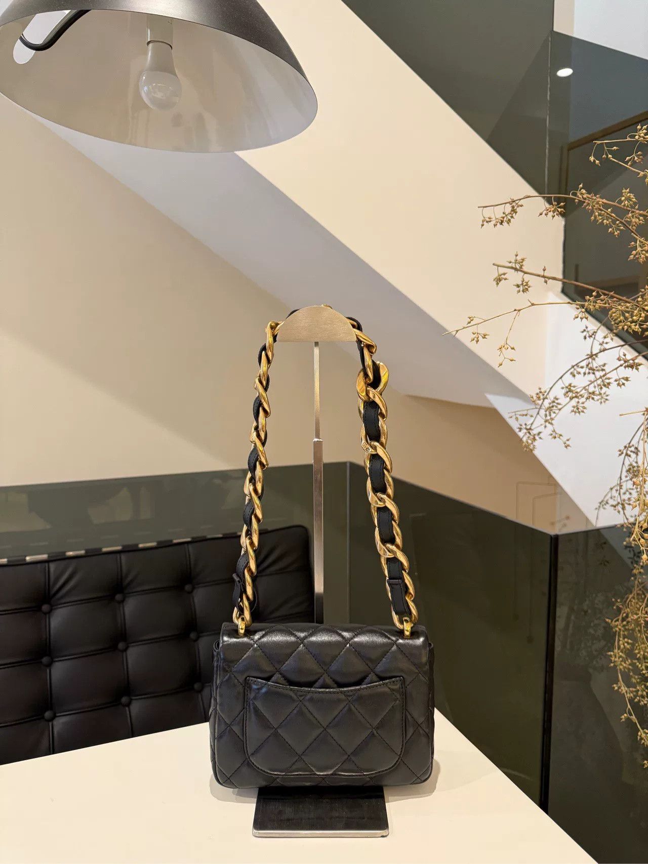Chanel Pre-loved Bag Very good condition Size ONE SIZE - 4 Thumbnail