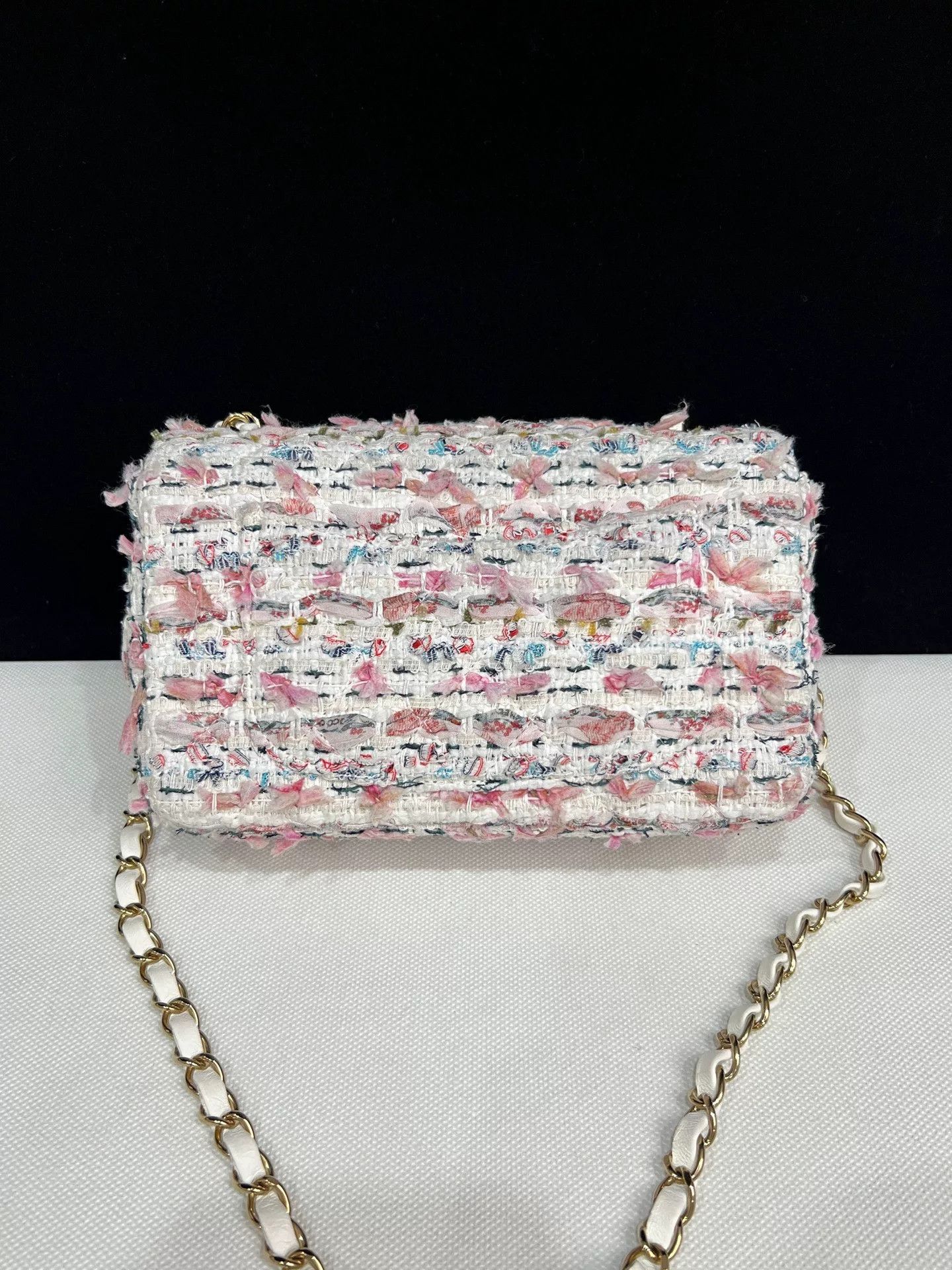 Chanel Pre-loved Bag Very good condition Size ONE SIZE - 3 Thumbnail