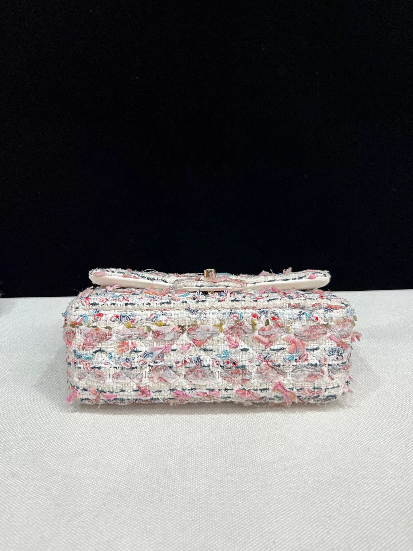 Chanel Pre-loved Bag Very good condition Size ONE SIZE - 6 Thumbnail