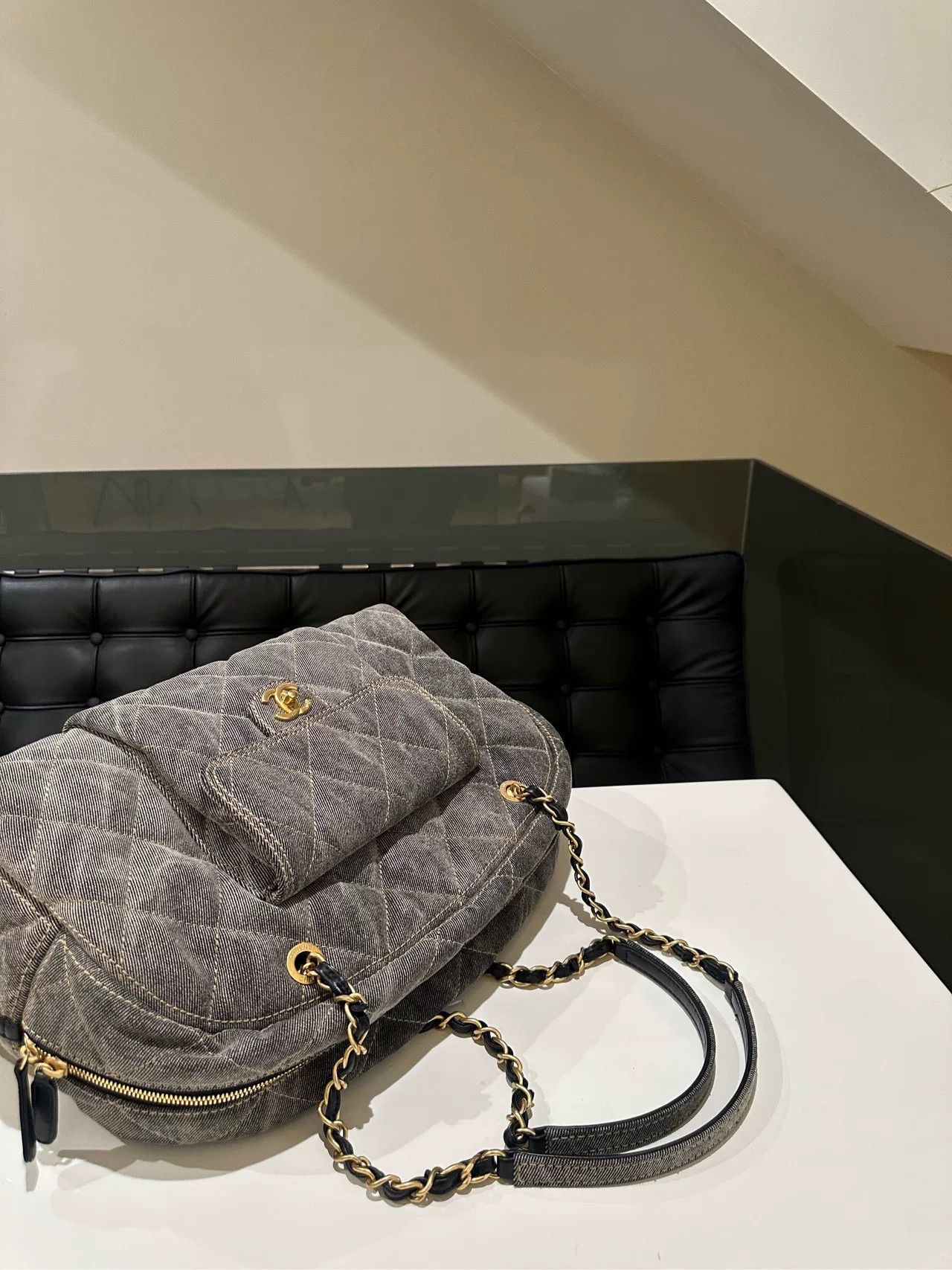 Chanel Pre-loved Bag Very good condition Size ONE SIZE - 6 Thumbnail