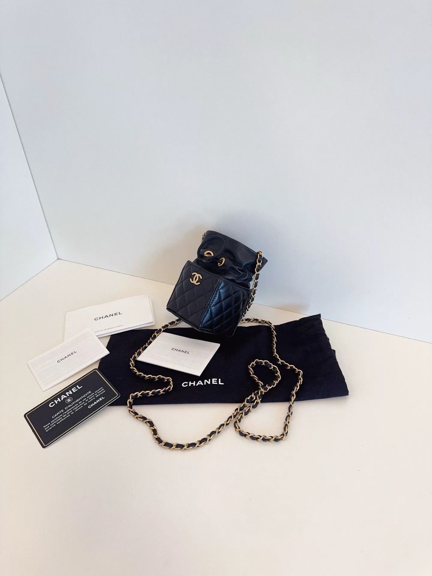 Chanel Pre-loved Bag Very good condition Size ONE SIZE - 3 Thumbnail