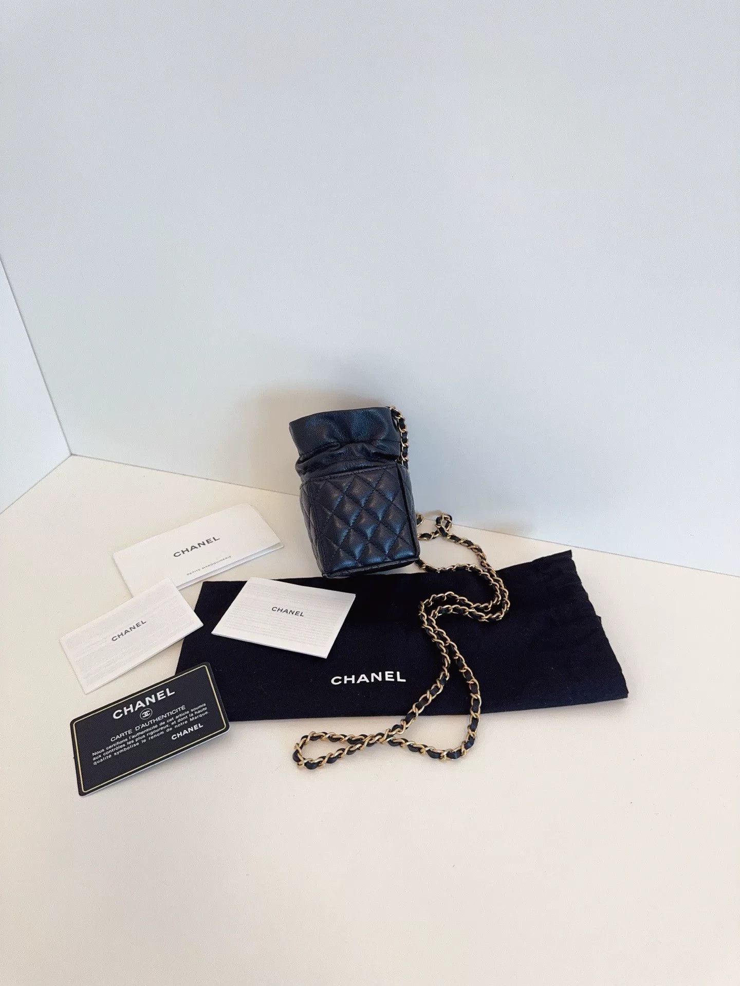 Chanel Pre-loved Bag Very good condition Size ONE SIZE - 6 Thumbnail