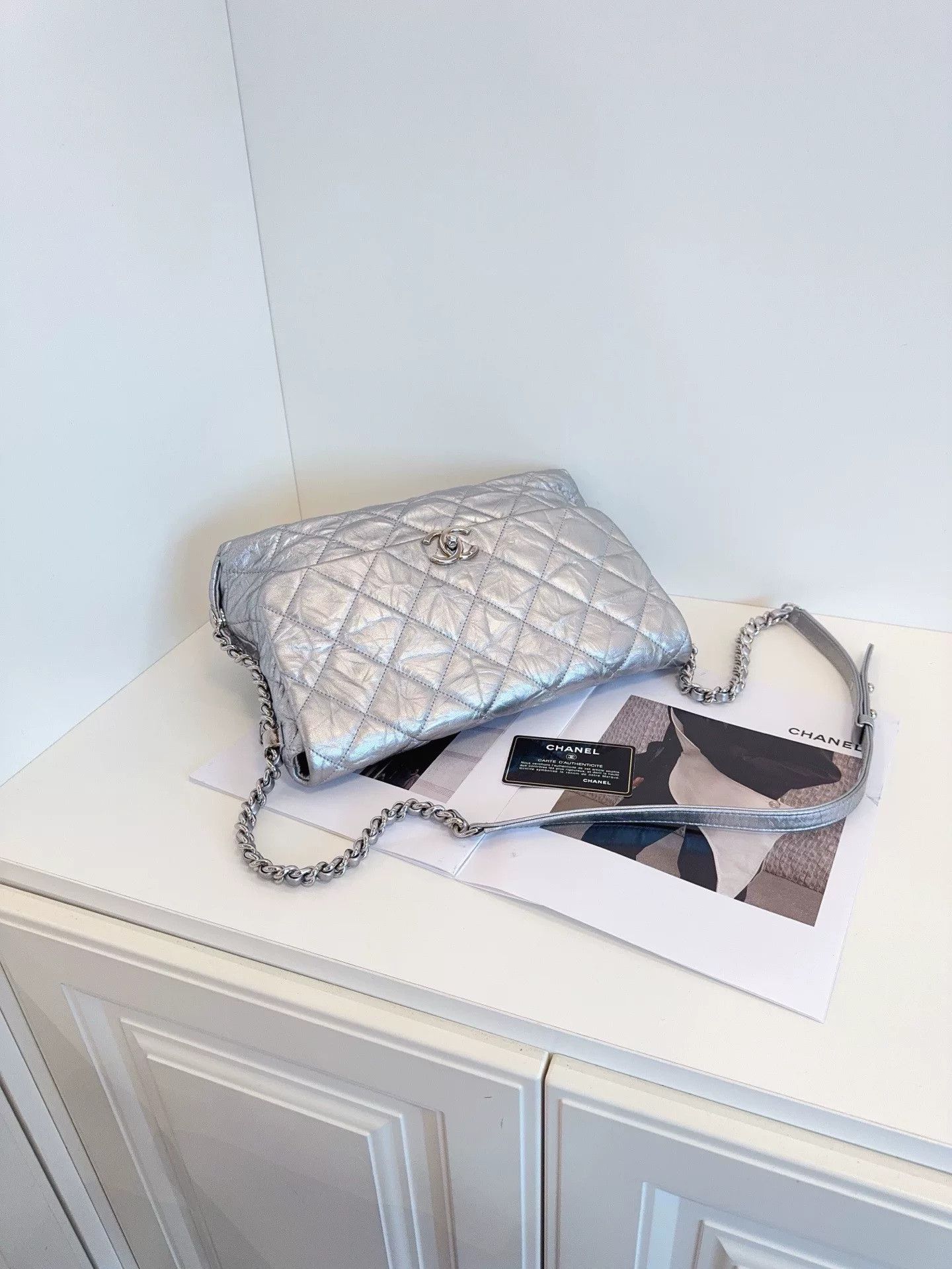 Chanel Pre-loved Bag Very good condition Size ONE SIZE - 4 Thumbnail