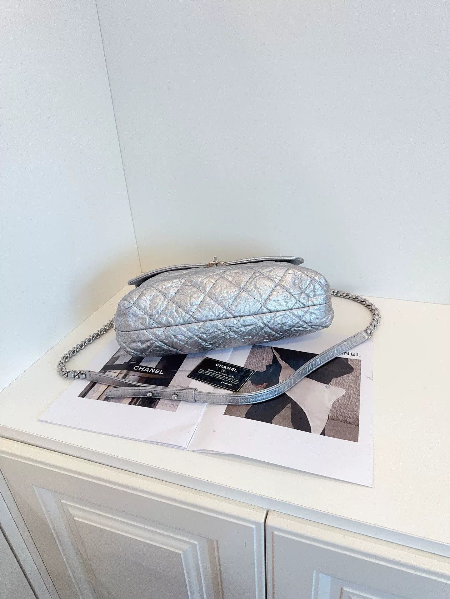 Chanel Pre-loved Bag Very good condition Size ONE SIZE - 5 Thumbnail