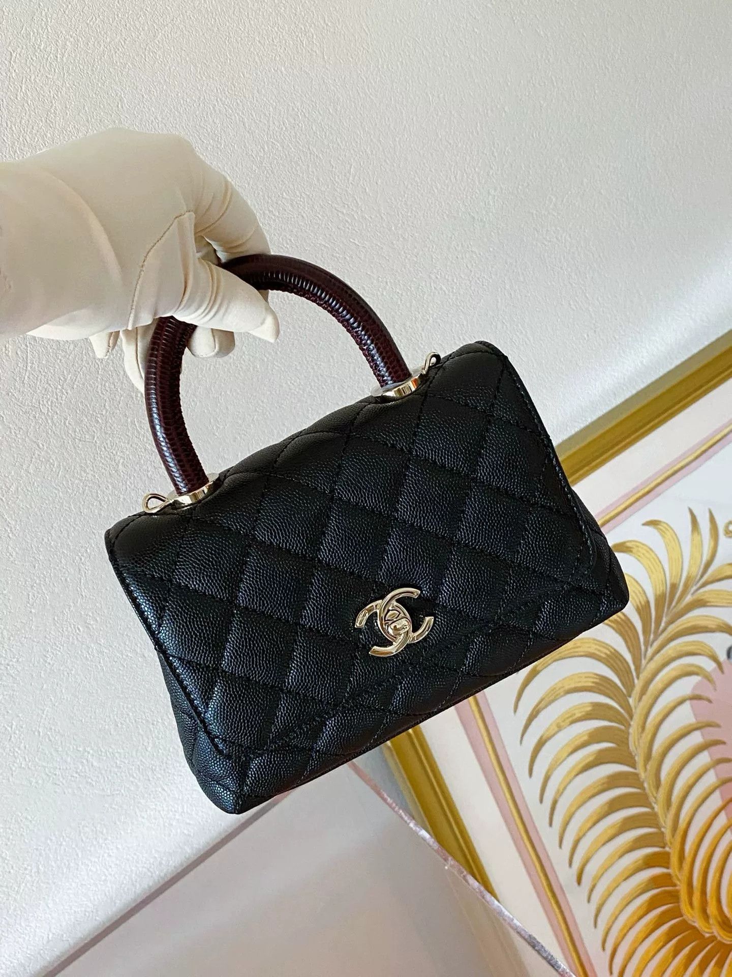 Chanel Pre-loved Bag Very good condition Size ONE SIZE - 3 Thumbnail