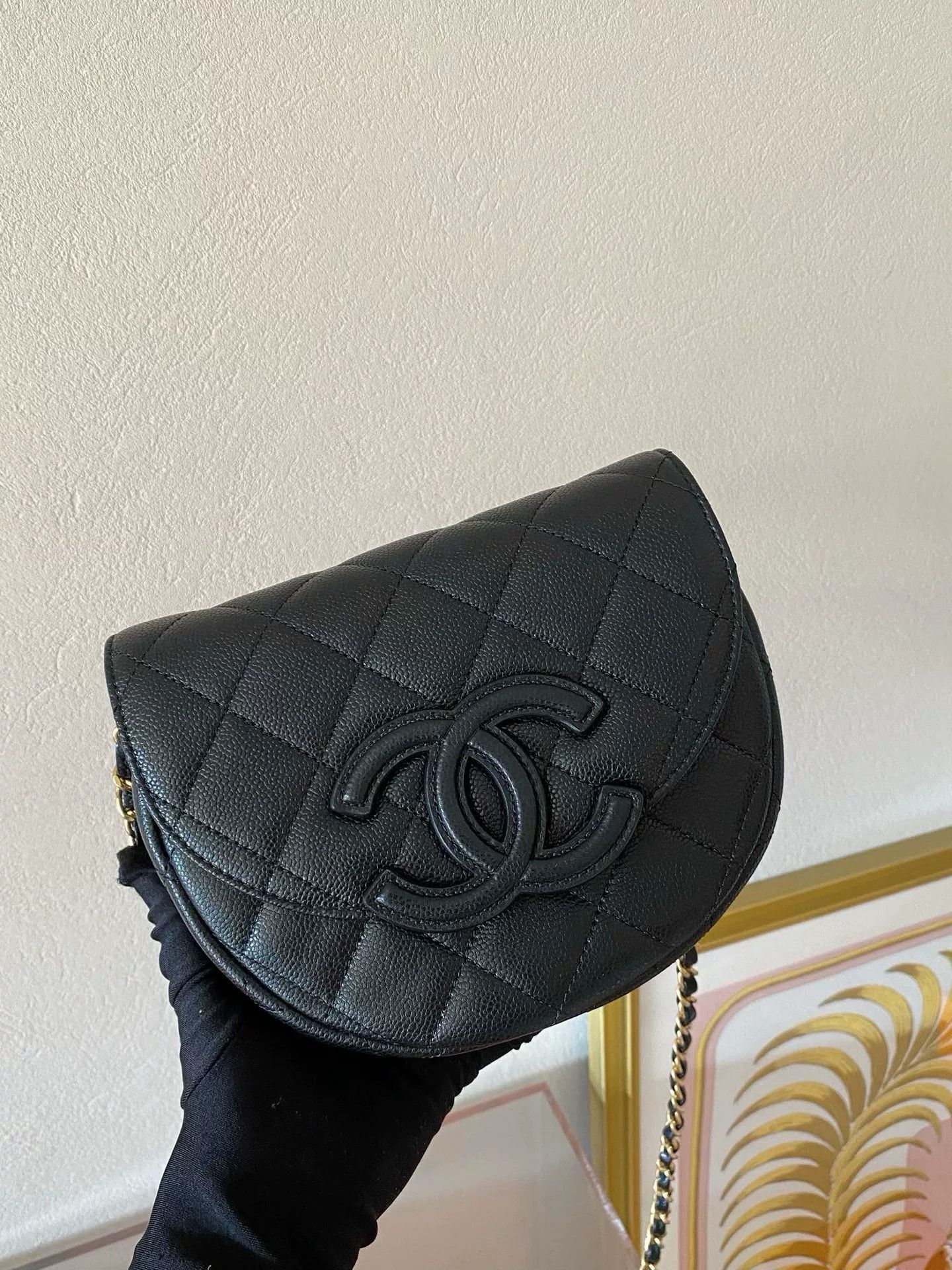 Chanel Pre-loved Bag Very good condition Size ONE SIZE - 4 Thumbnail