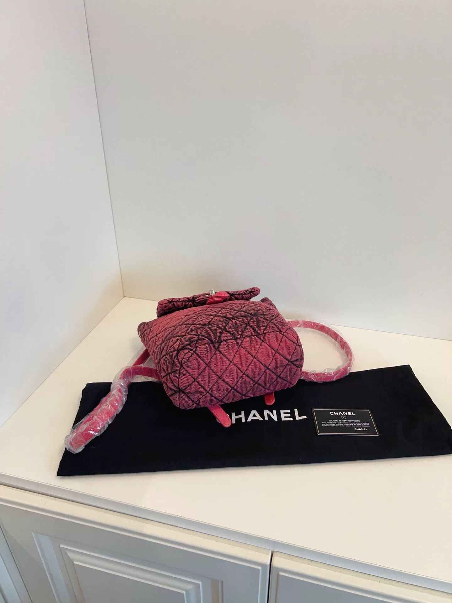 Chanel Pre-loved Bag Very good condition Size ONE SIZE - 6 Thumbnail