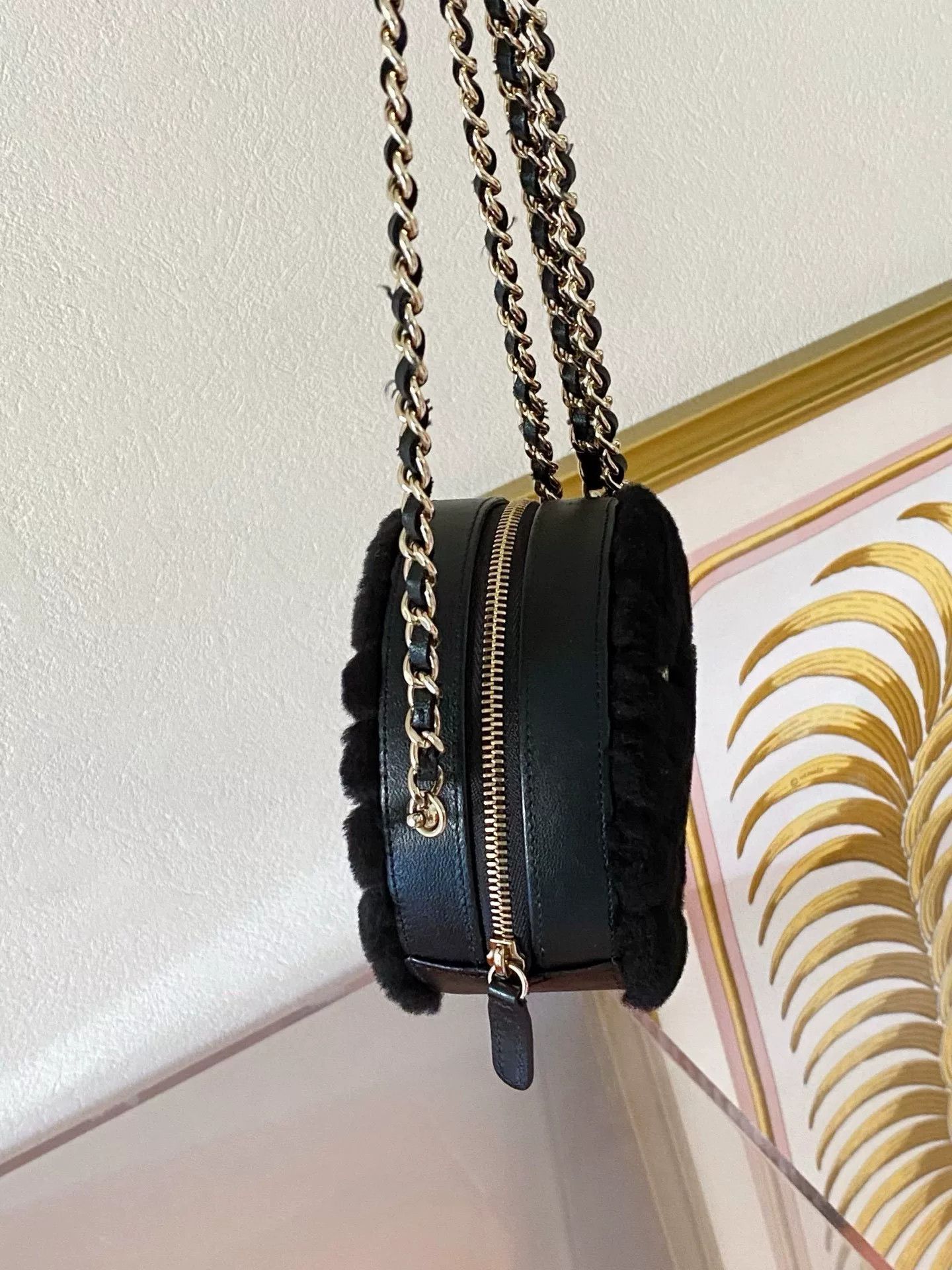 Chanel Pre-loved Bag Very good condition Size ONE SIZE - 5 Thumbnail