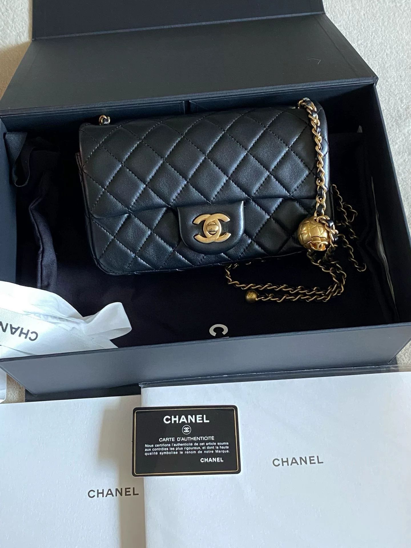 Chanel Pre-loved Bag Very good condition Size ONE SIZE - 7 Thumbnail