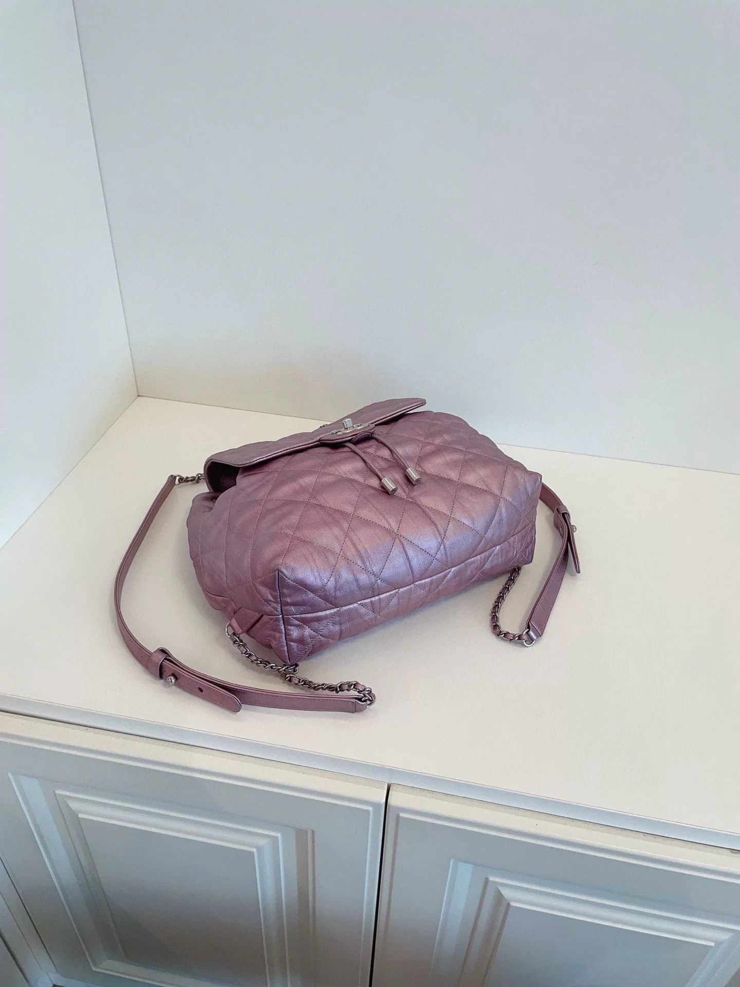 Chanel Pre-loved Bag Very good condition Size ONE SIZE - 6 Thumbnail