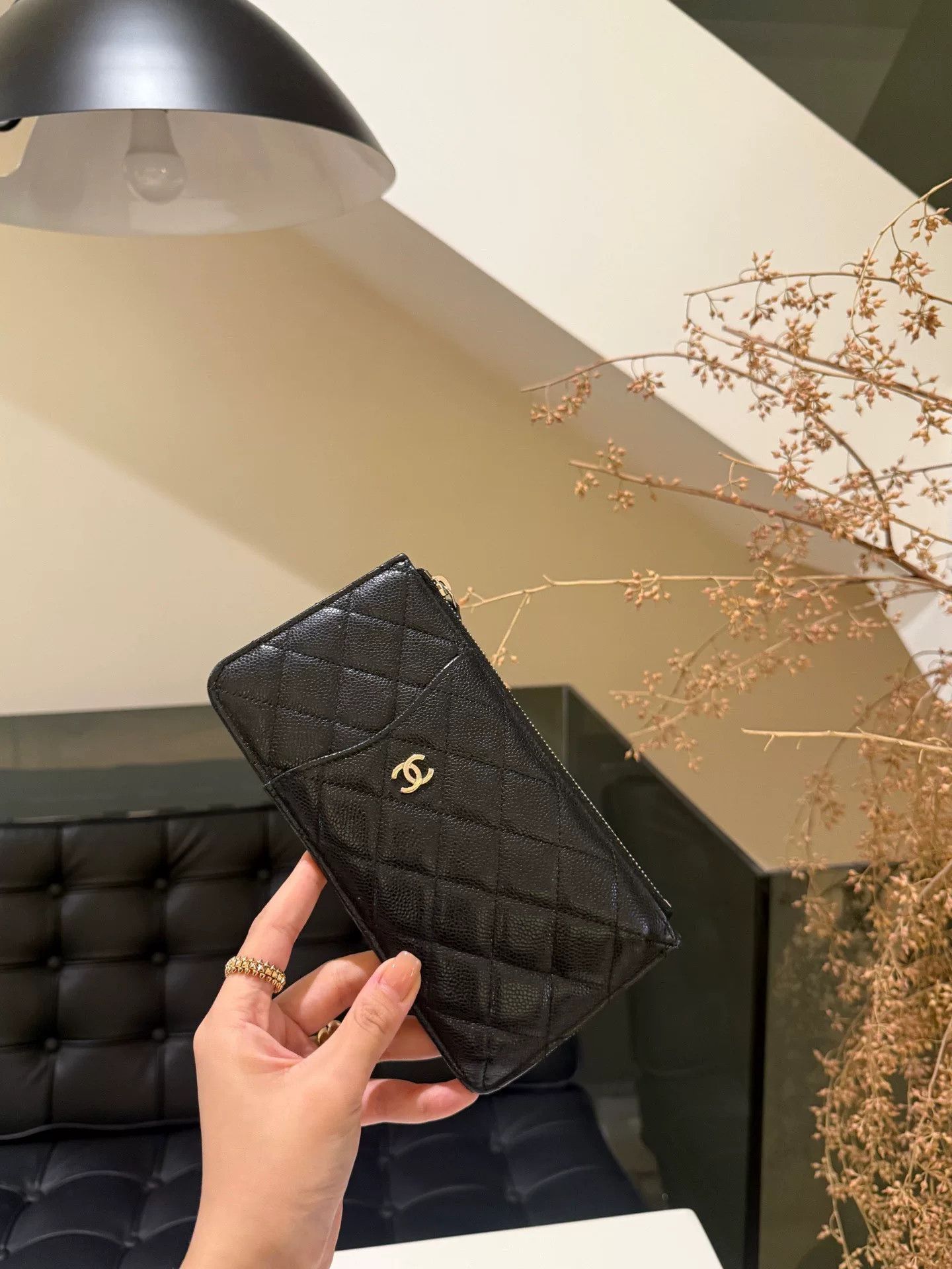 Chanel Pre-loved Bag Very good condition Size ONE SIZE - 2 Thumbnail