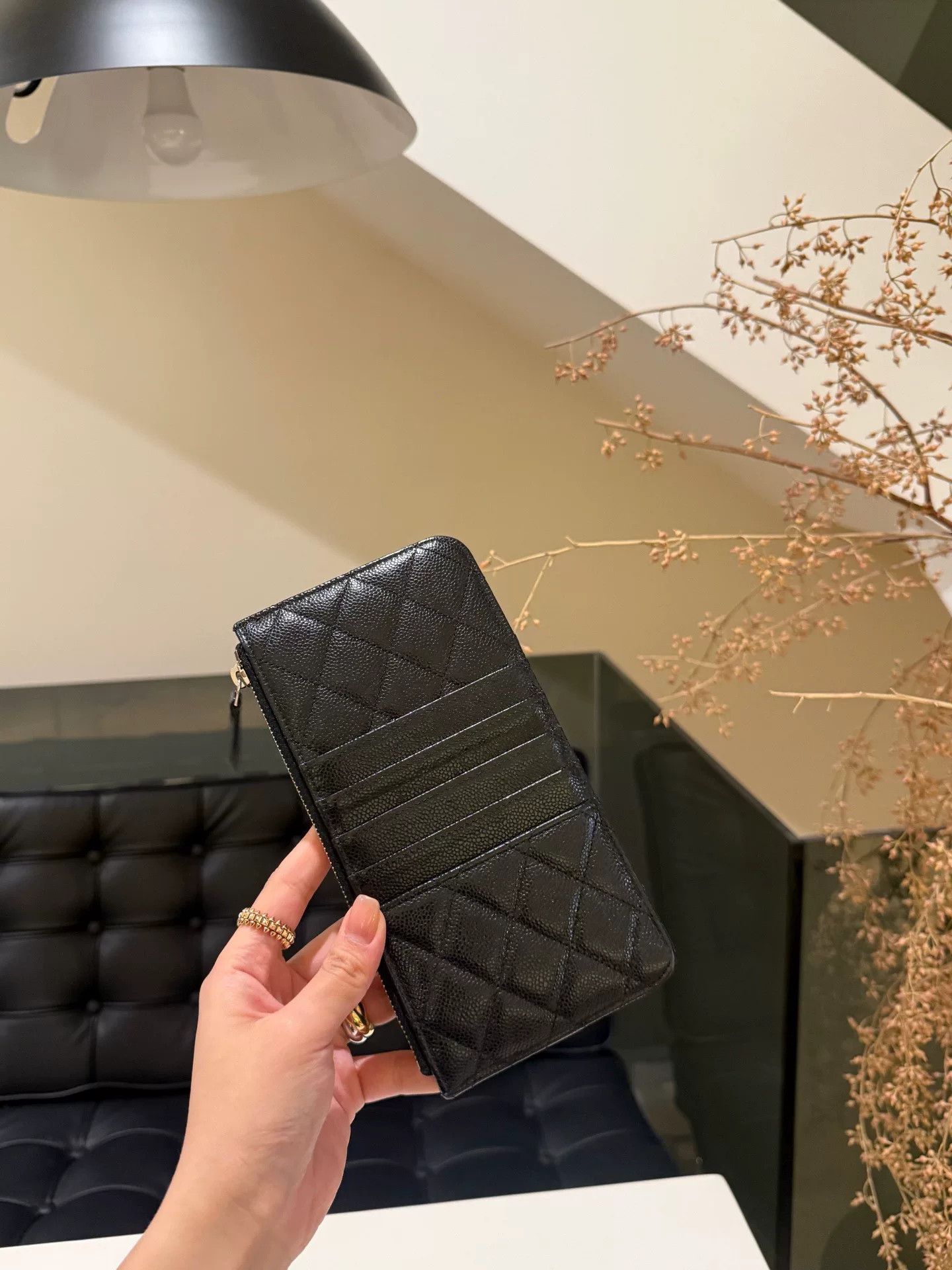 Chanel Pre-loved Bag Very good condition Size ONE SIZE - 3 Thumbnail