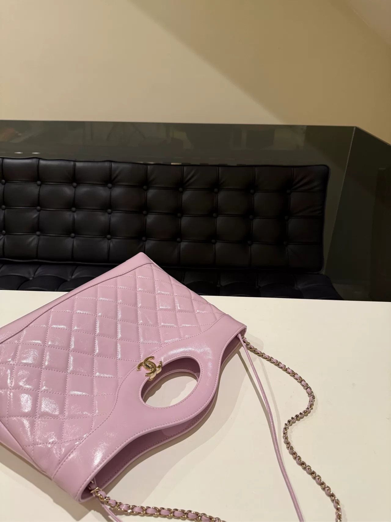Chanel Pre-loved Bag Very good condition Size ONE SIZE - 6 Thumbnail