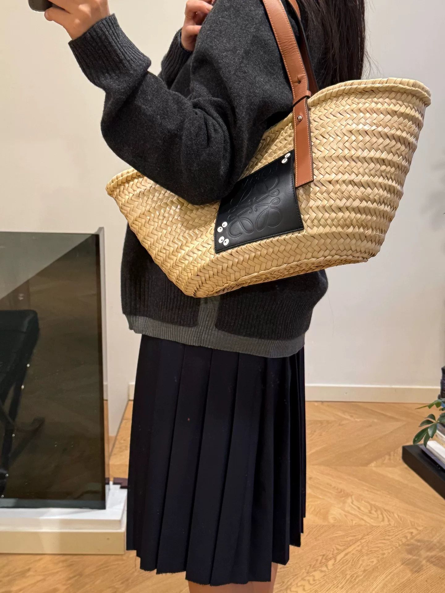 Loewe Pre-loved Bag Very good condition Size ONE SIZE - 7 Thumbnail
