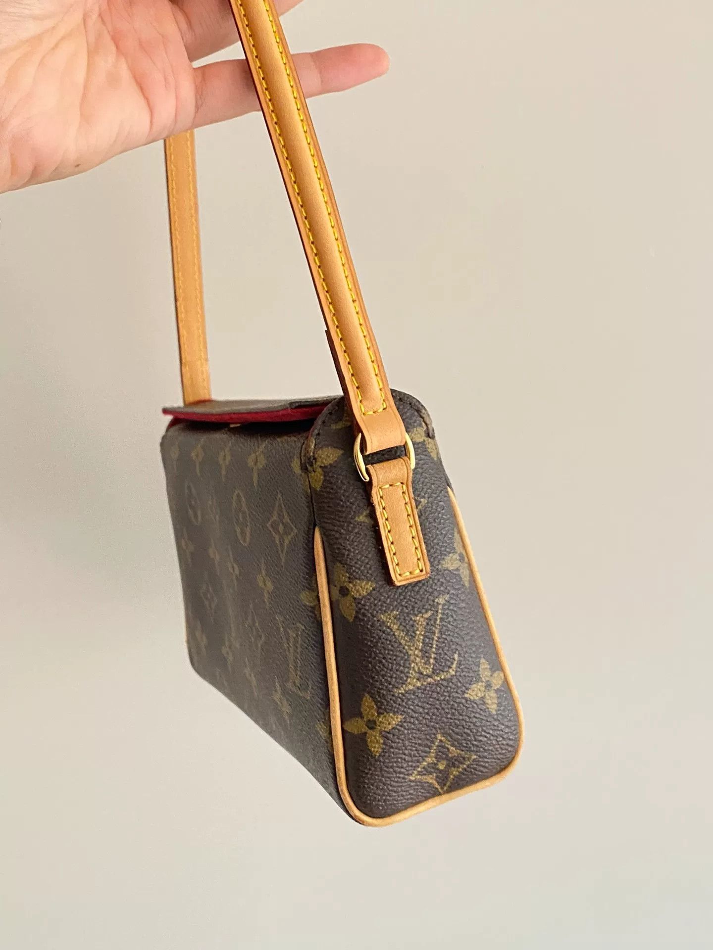 Louis Vuitton Pre-loved Bag Very good condition Size ONE SIZE - 3 Thumbnail